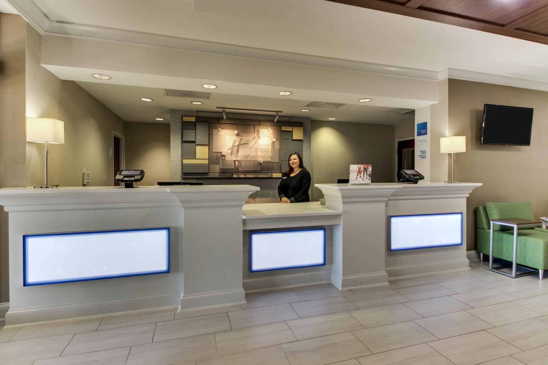 Holiday Inn Express & Suites Columbus - Ft Benning Maingate by IHG gallery photo in Columbus, GA — image 29