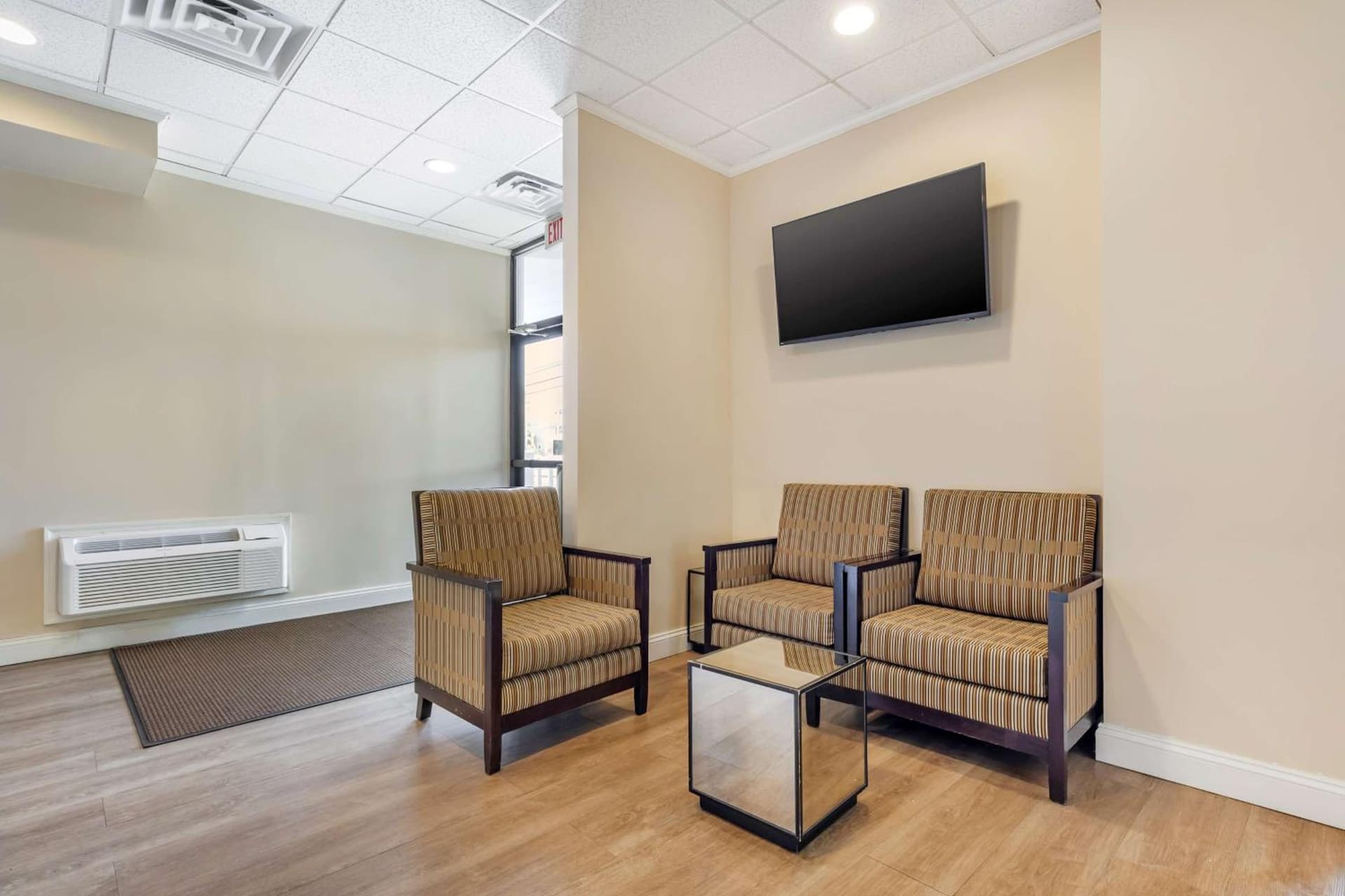 Best Western Ocean City Hotel and Suites interior in Ocean City, MD — gallery photo 2
