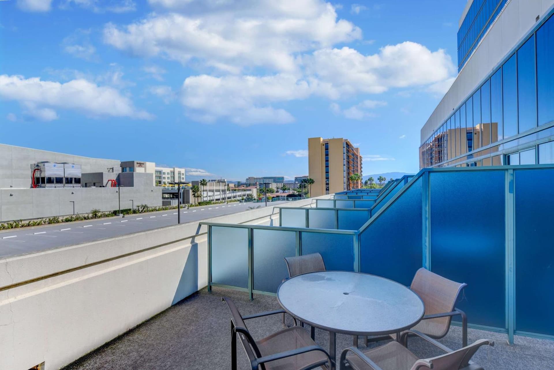 Hilton Anaheim gallery photo in Anaheim, CA — image 17