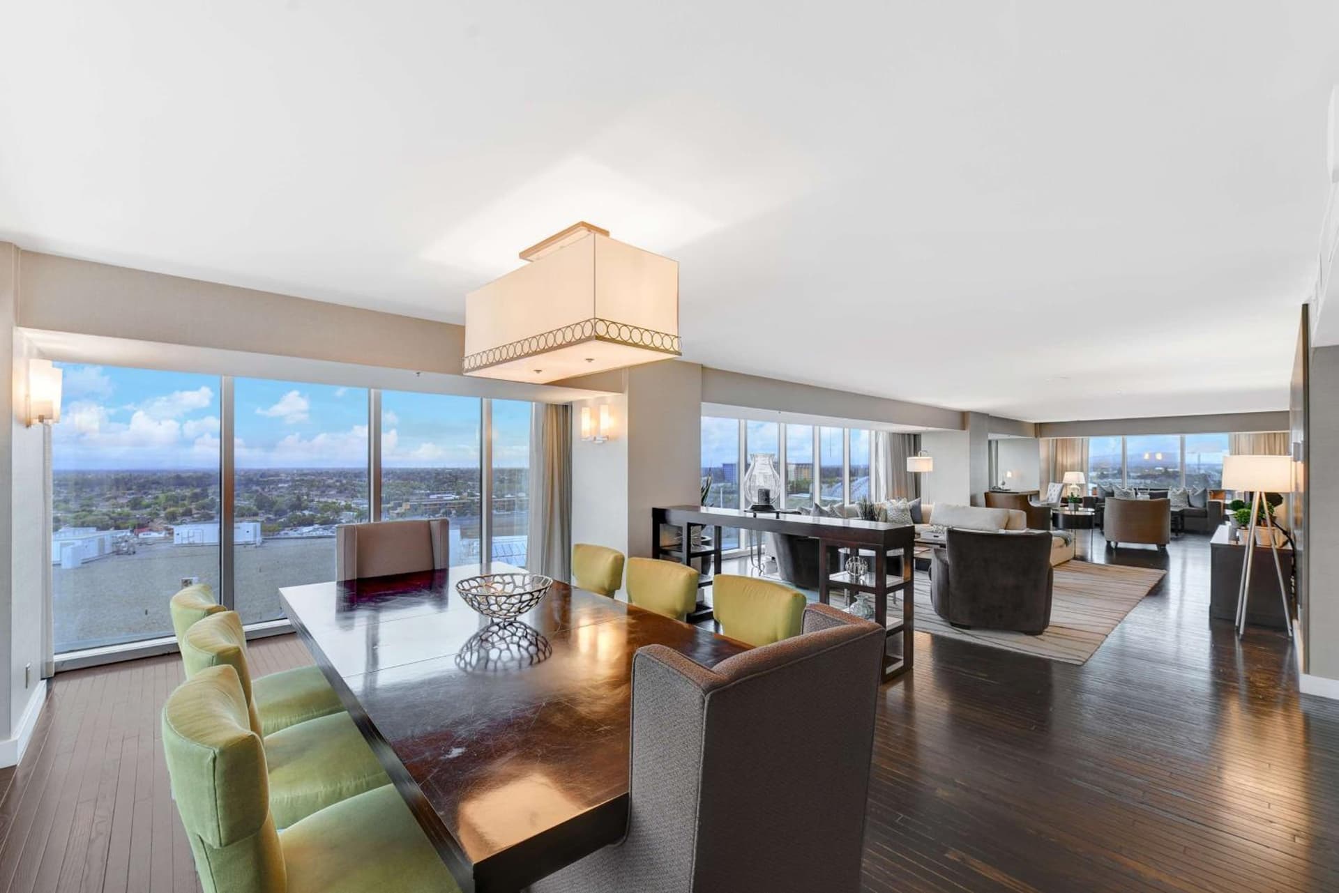Hilton Anaheim gallery photo in Anaheim, CA — image 100