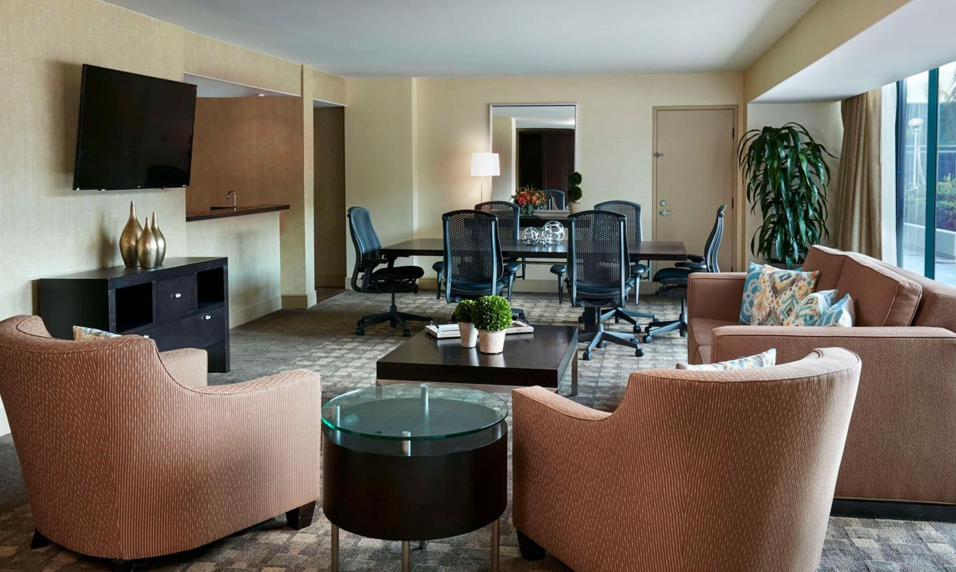 Hilton Anaheim gallery photo in Anaheim, CA — image 66