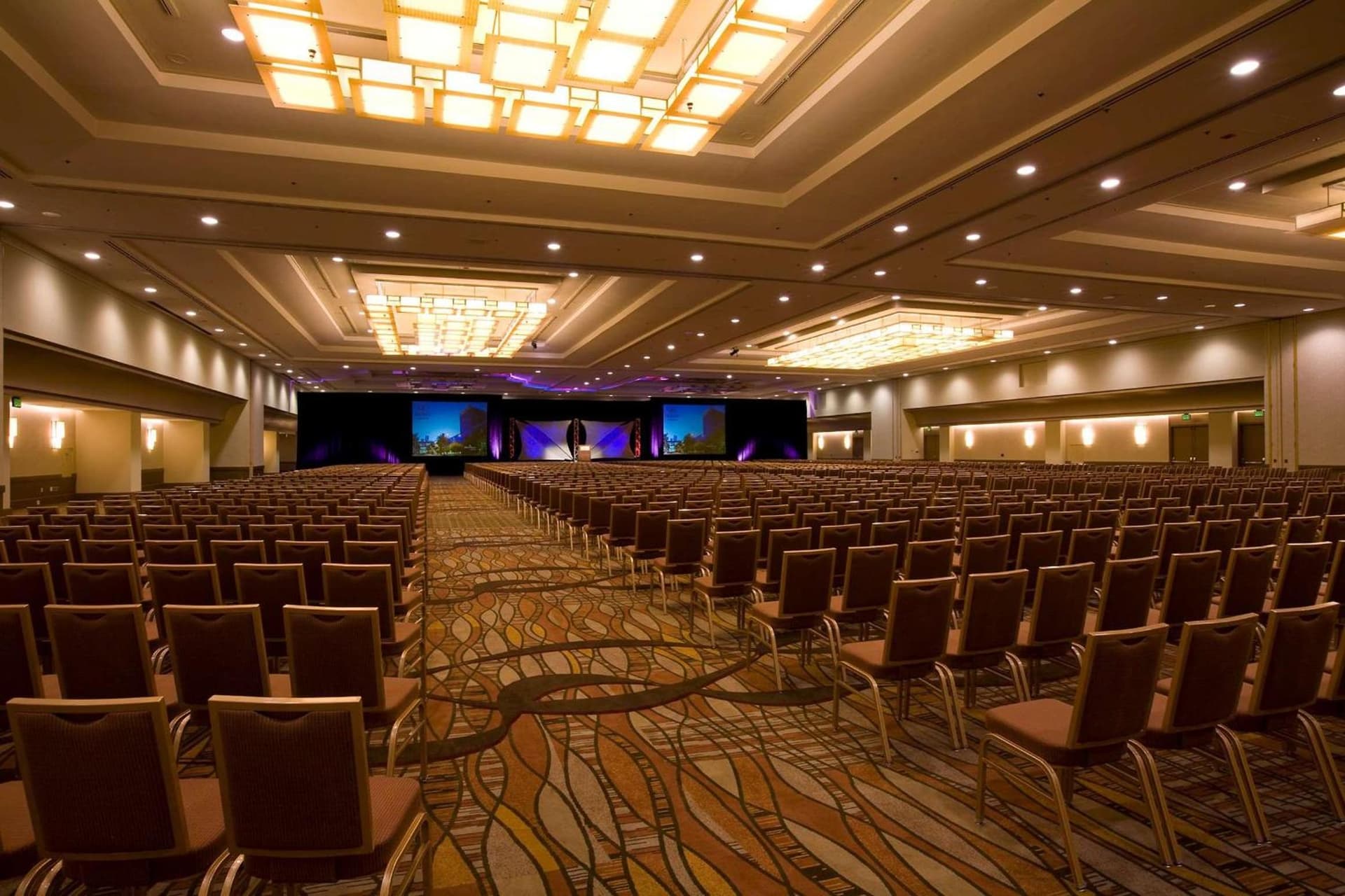 Hilton Anaheim gallery photo in Anaheim, CA — image 110