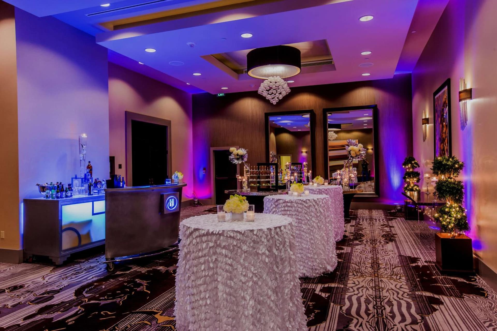 Hilton Anaheim gallery photo in Anaheim, CA — image 124