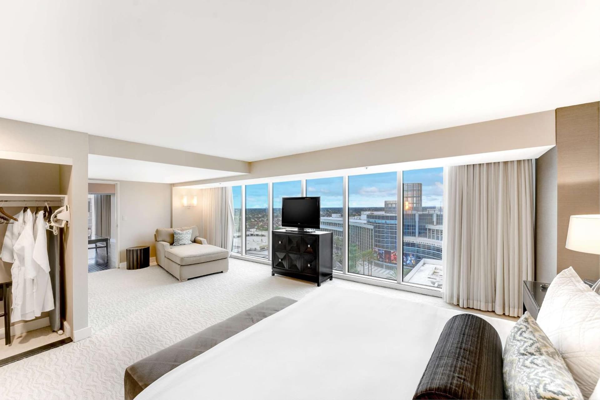 Hilton Anaheim gallery photo in Anaheim, CA — image 87