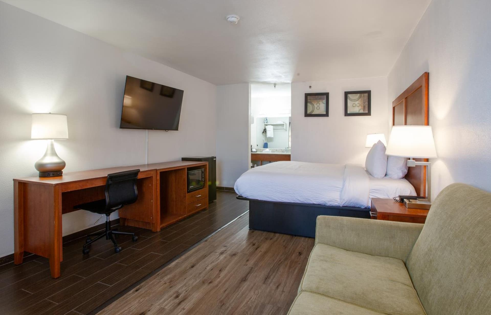 The Hotel Serene Glendale Peoria, Surestay Collection by Best Western gallery photo in Glendale, AZ — image 35