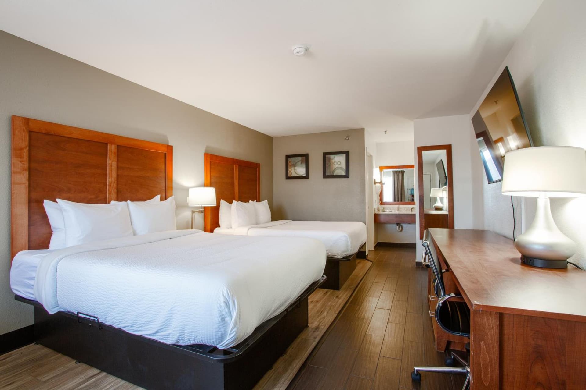 The Hotel Serene Glendale Peoria, Surestay Collection by Best Western gallery photo in Glendale, AZ — image 29