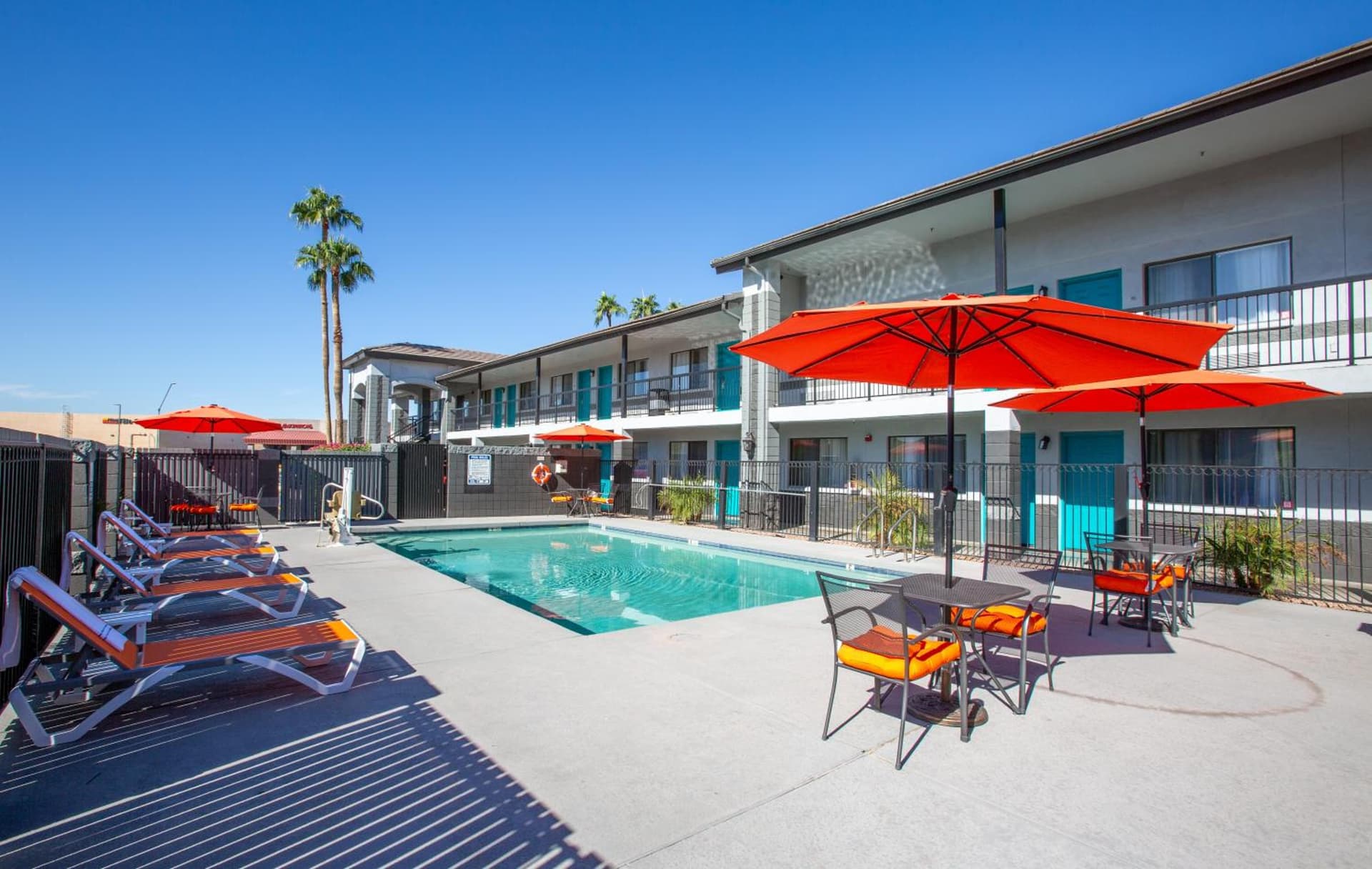 The Hotel Serene Glendale Peoria, Surestay Collection by Best Western gallery photo in Glendale, AZ — image 30