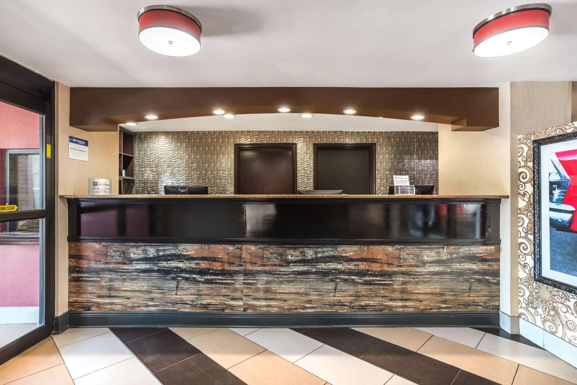 Best Western Plus Jackson Downtown Coliseum interior in Jackson, MS — gallery photo 2