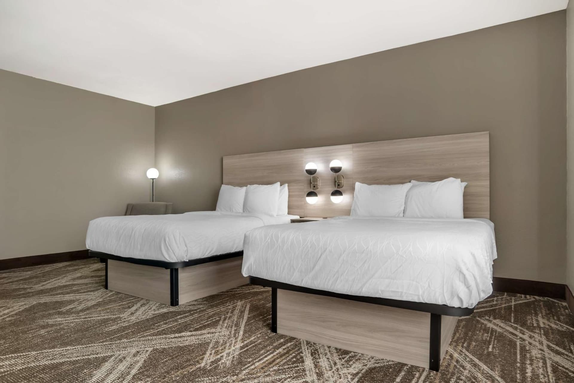 Best Western Plus Jackson Downtown Coliseum interior in Jackson, MS — gallery photo 2