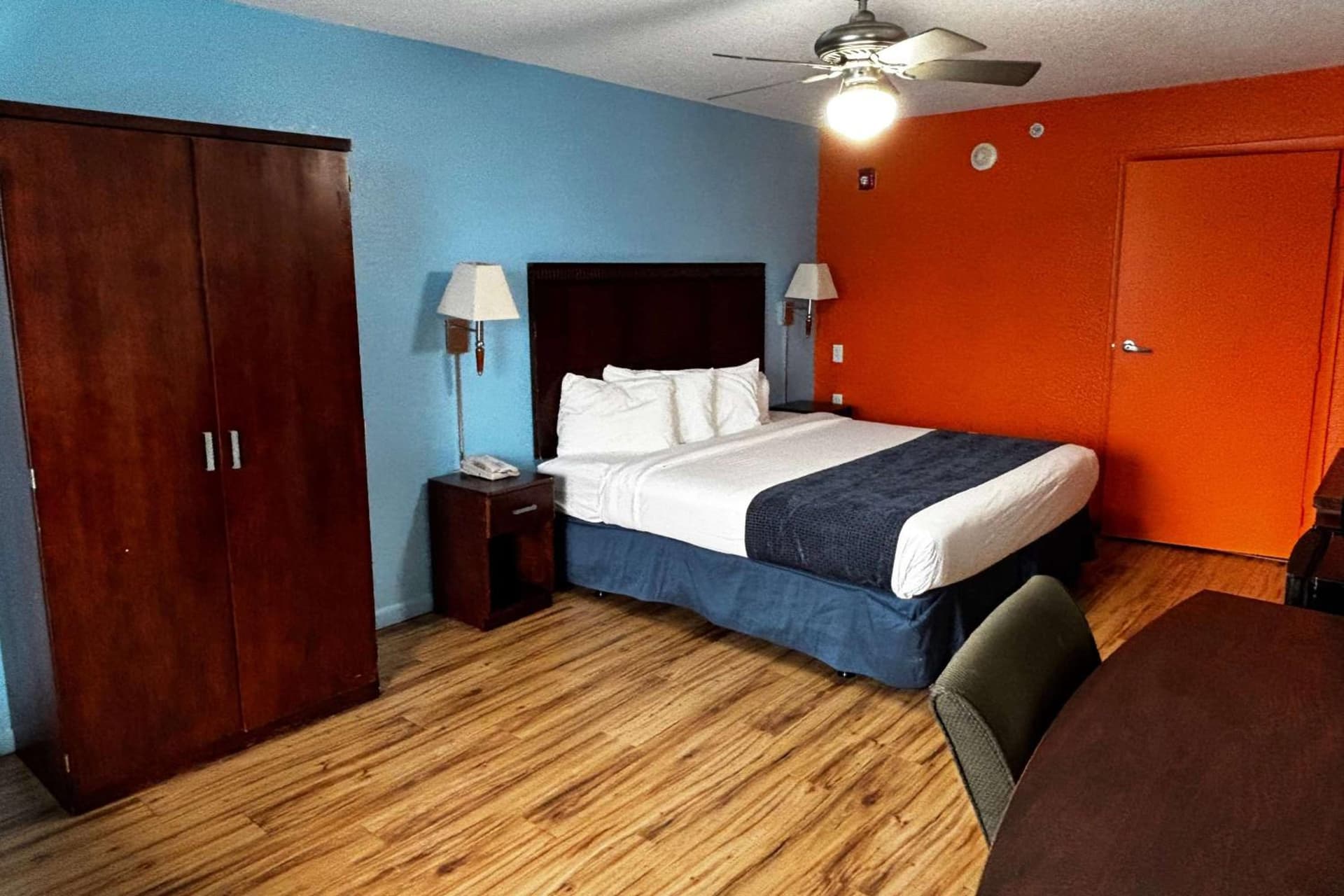 Ramada by Wyndham Flamingo Water Park gallery photo in Kissimmee, FL — image 7