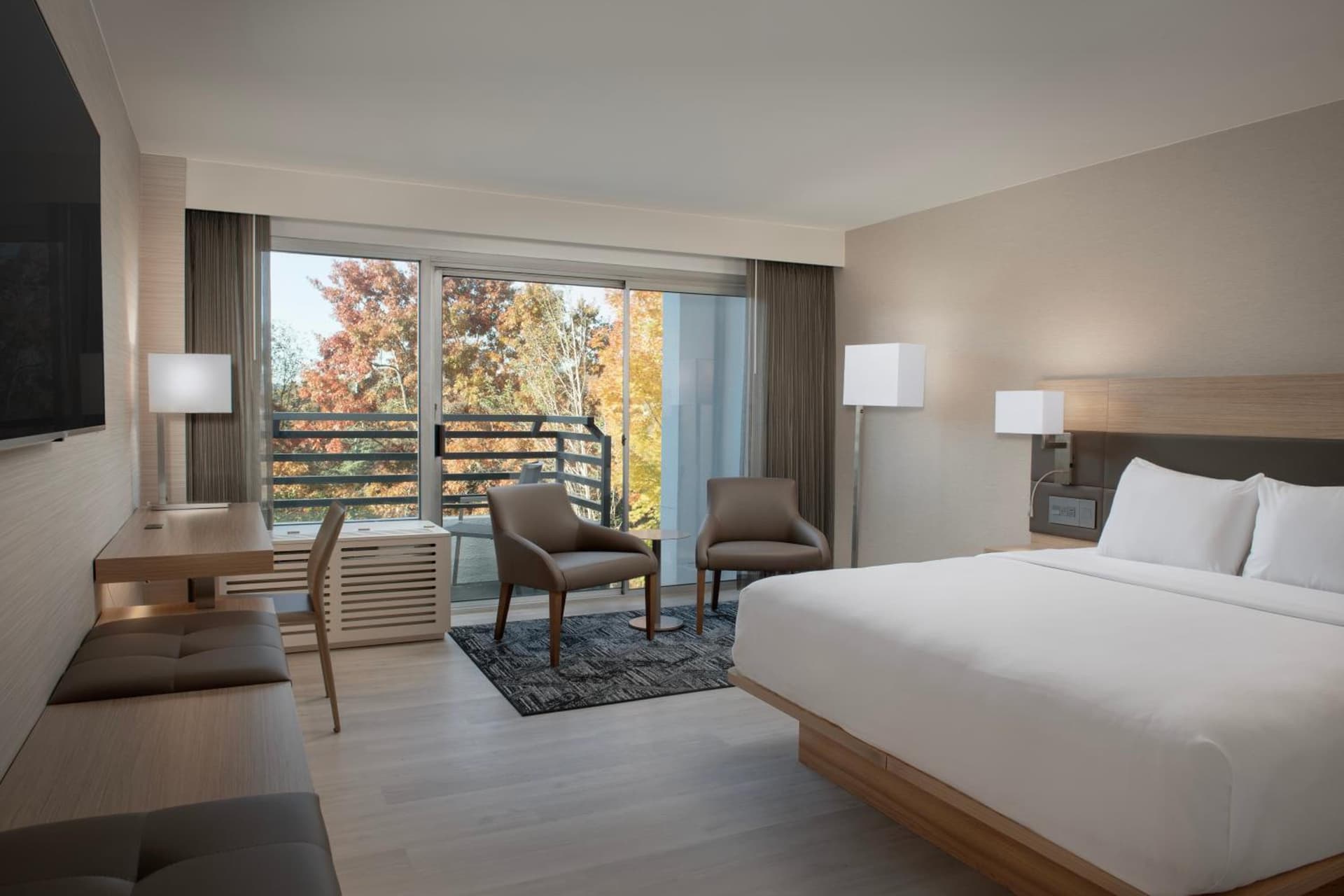 AC Hotel by Marriott Portland Lake Oswego gallery photo in Lake Oswego, OR — image 9