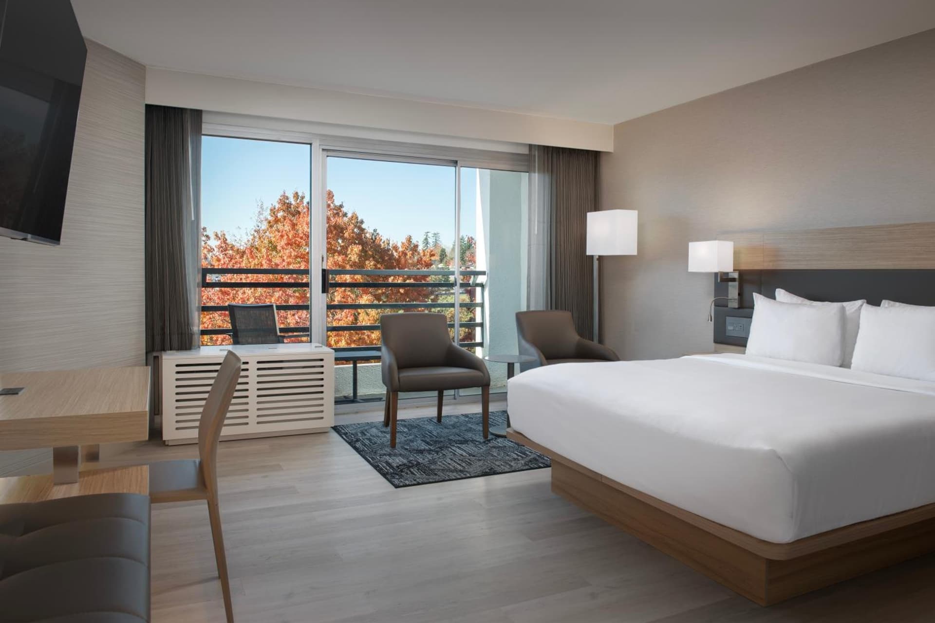 AC Hotel by Marriott Portland Lake Oswego gallery photo in Lake Oswego, OR — image 47
