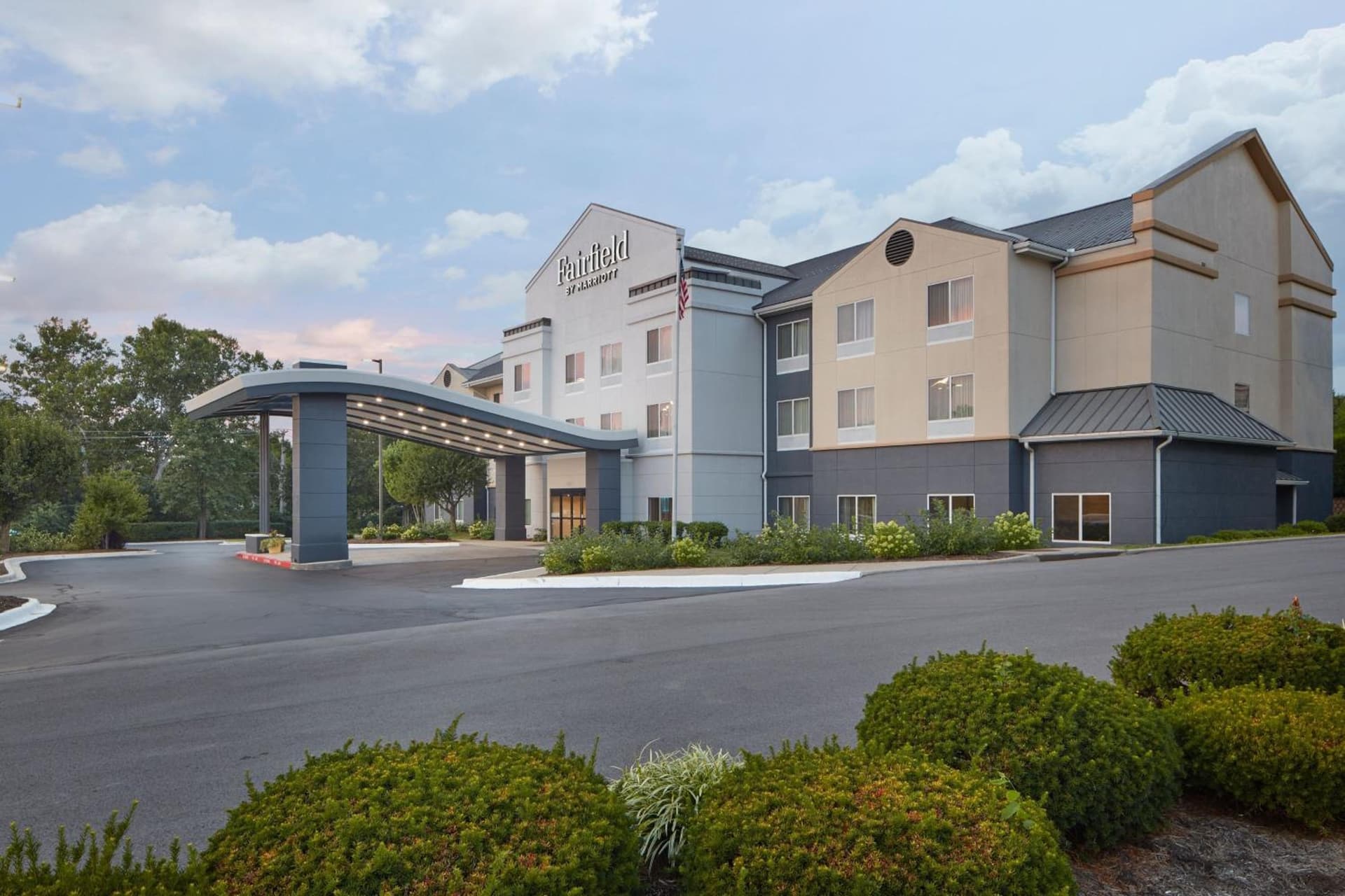 Fairfield by Marriott Frankfort featured exterior or lobby in Frankfort, KY — similar hotel