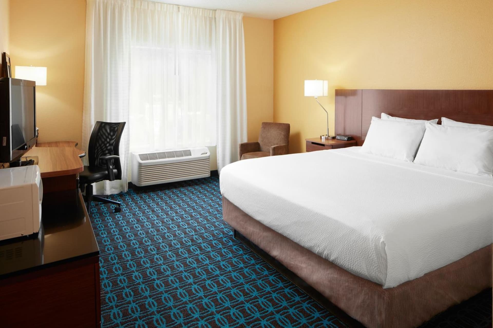 Fairfield by Marriott Frankfort property views in Frankfort, KY — gallery photo 3