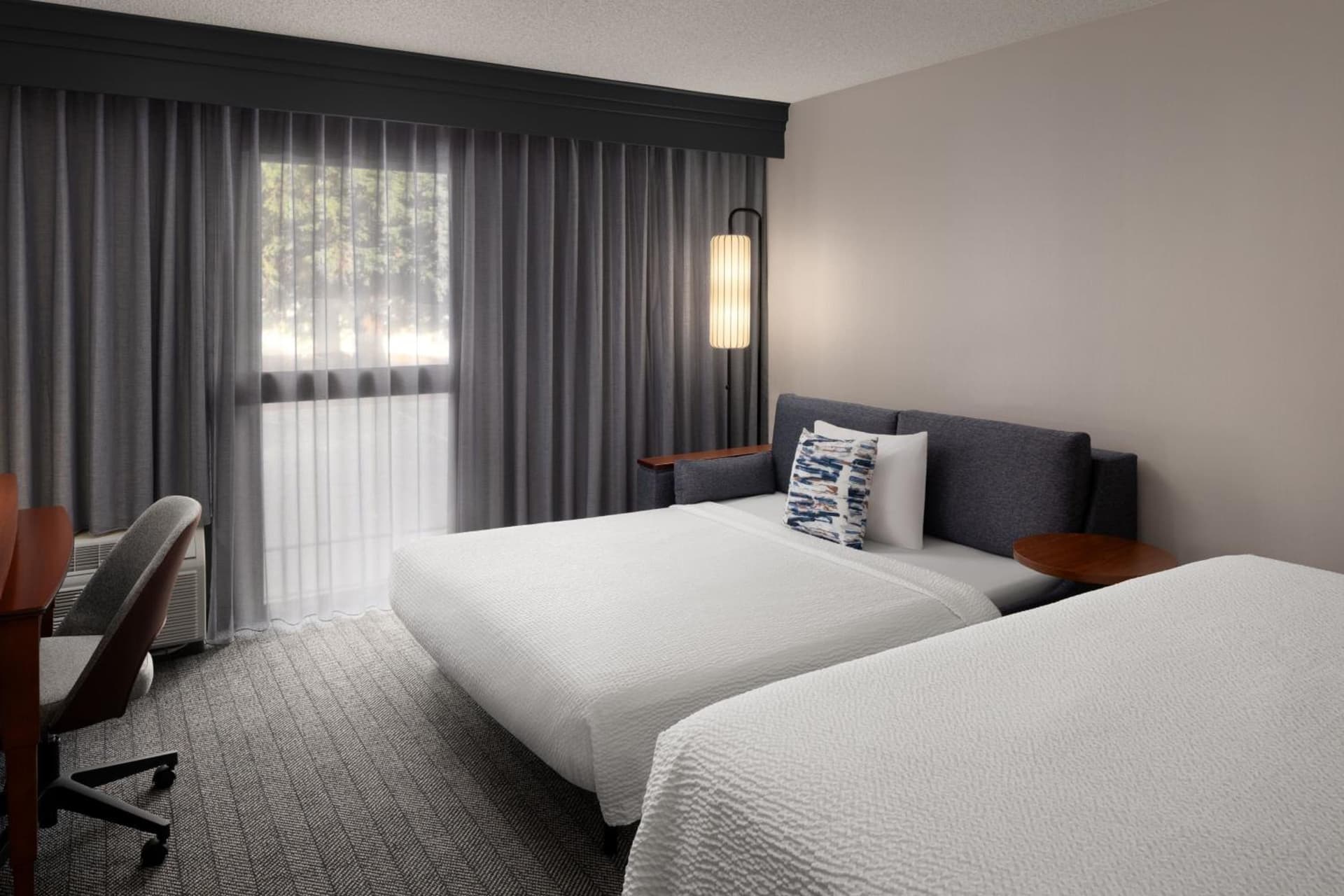 Courtyard by Marriott Portland Beaverton gallery photo in Beaverton, OR — image 24
