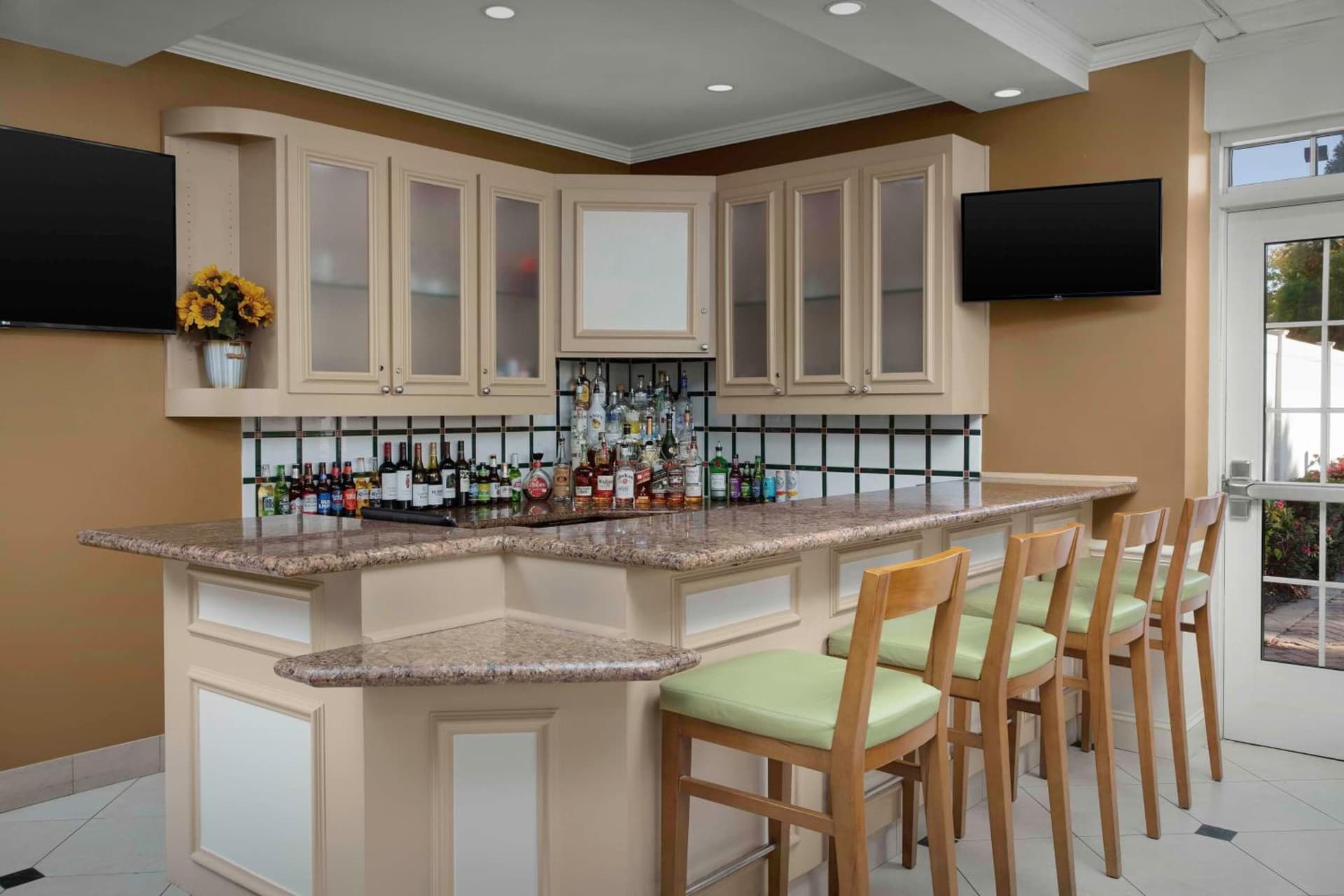 Hilton Garden Inn Fredericksburg gallery photo in Fredericksburg, VA — image 18
