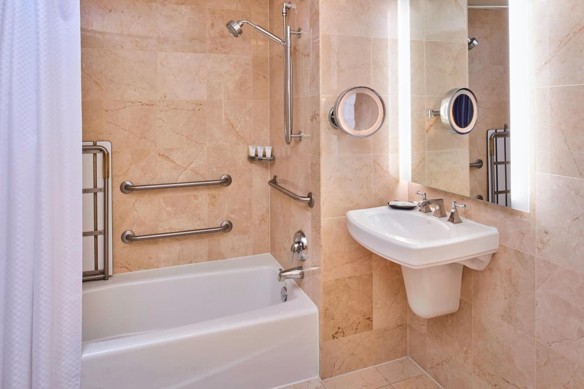 The Westin Detroit Metropolitan Airport gallery photo in Romulus, MI — image 11