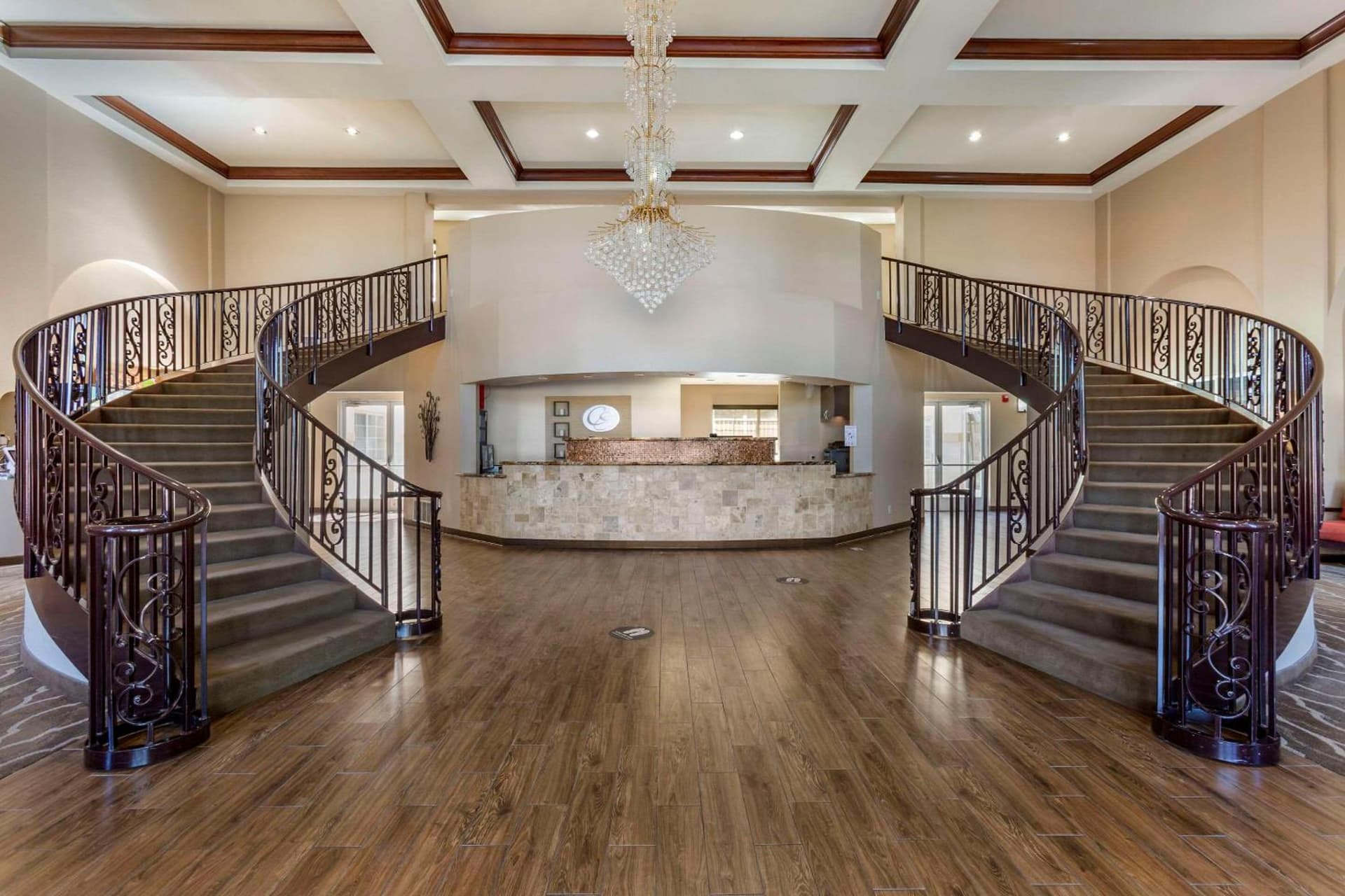Spark by Hilton Tempe Phoenix Airport interior in Tempe, AZ — gallery photo 2