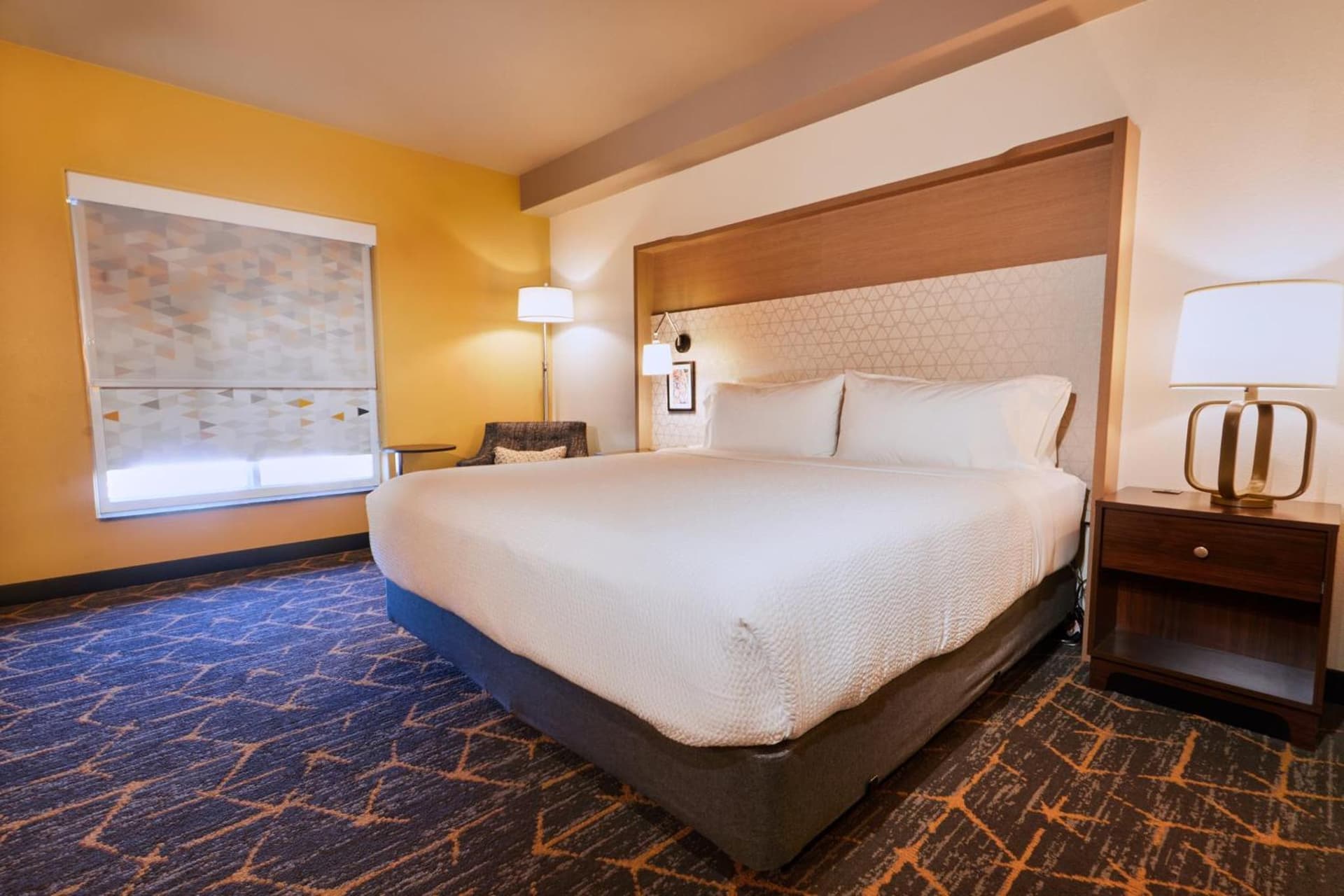 Holiday Inn & Suites Oakland - Airport by IHG property views in Oakland, CA — gallery photo 3