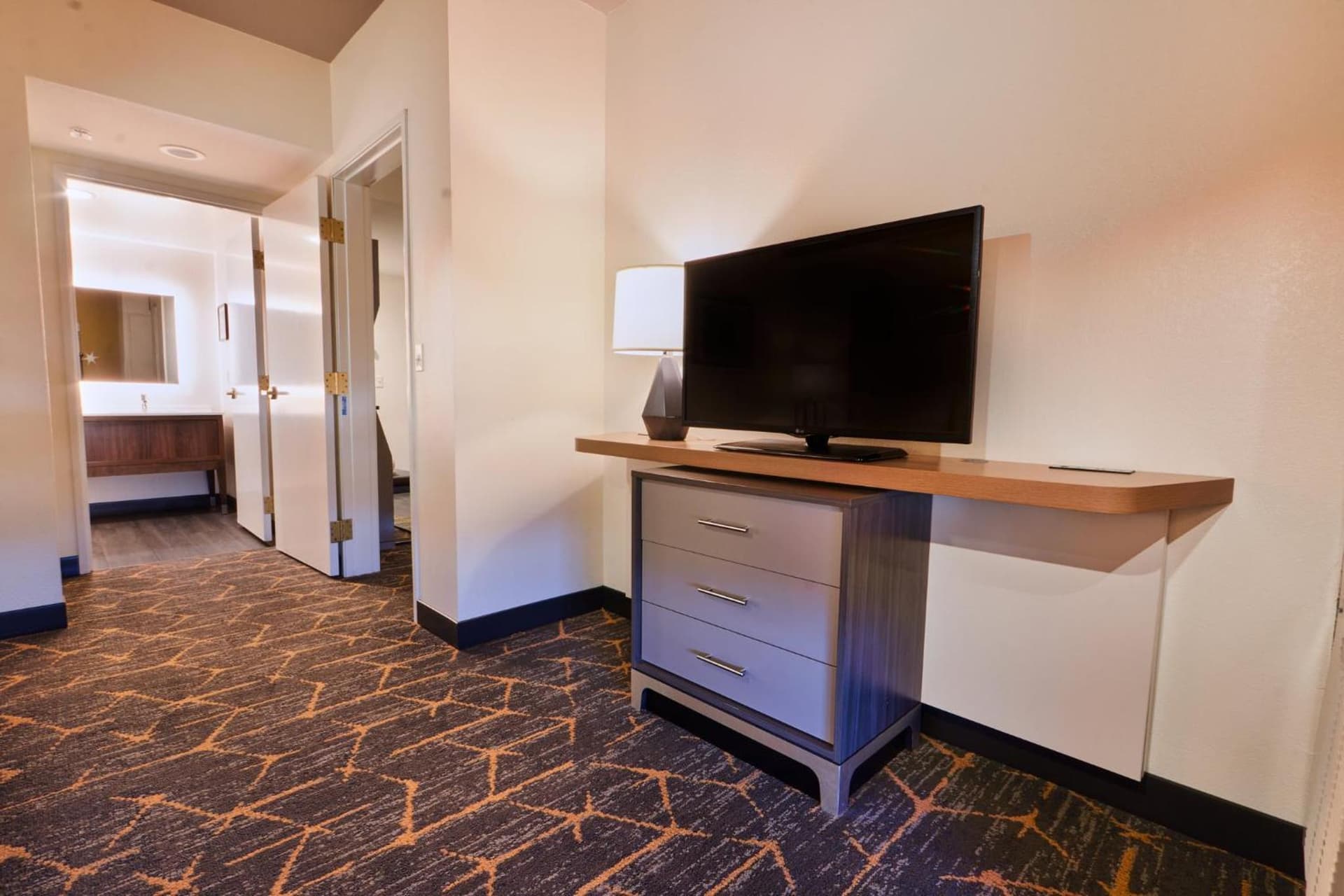 Holiday Inn & Suites Oakland - Airport by IHG gallery photo in Oakland, CA — image 61