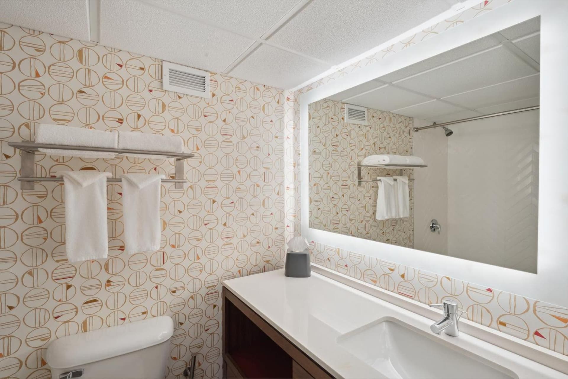 Holiday Inn Portsmouth by IHG gallery photo in Portsmouth, NH — image 19