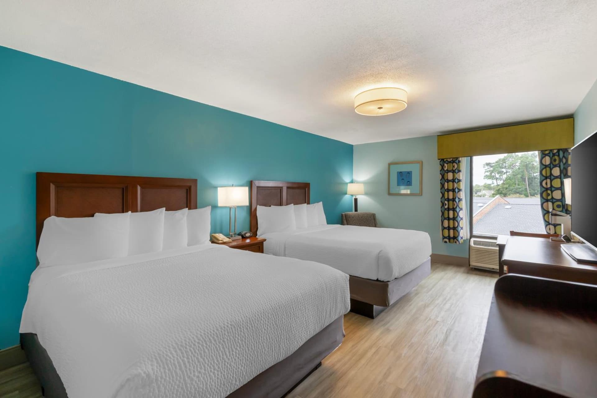 Best Western Plus Myrtle Beach@Intracoastal gallery photo in Myrtle Beach, SC — image 18