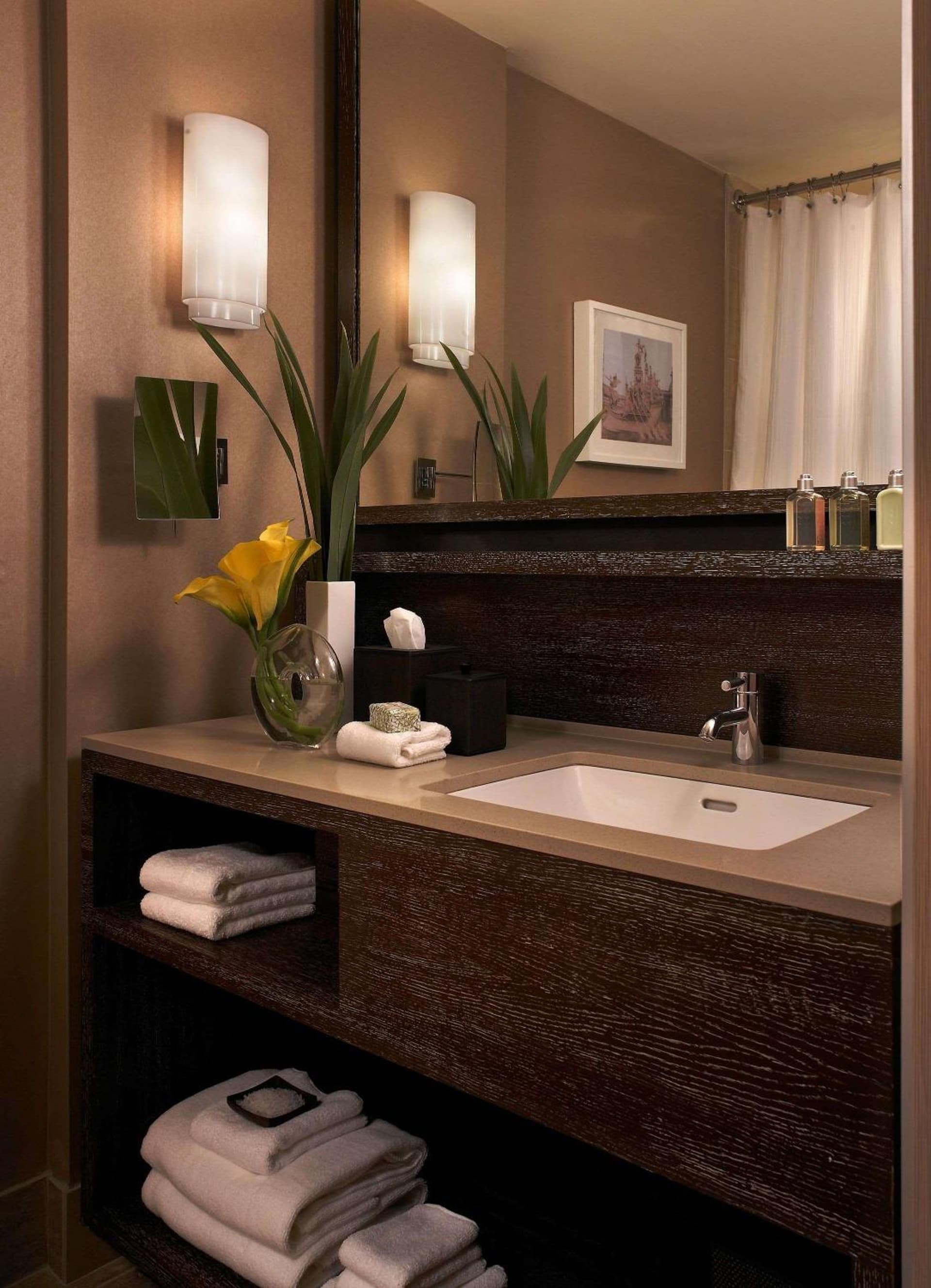 The Royal Sonesta Chicago River North gallery photo in Chicago, IL — image 50