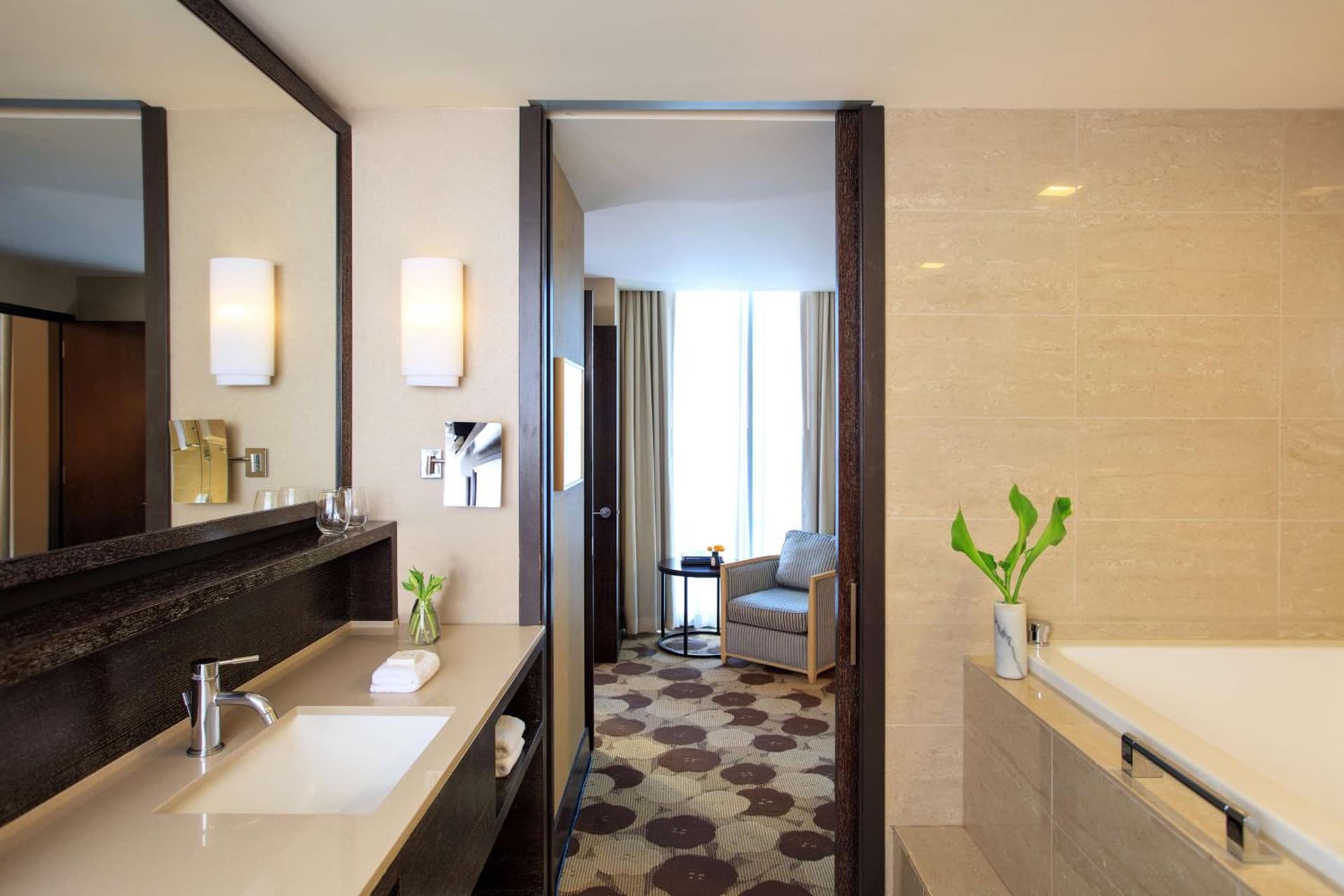 The Royal Sonesta Chicago River North gallery photo in Chicago, IL — image 53