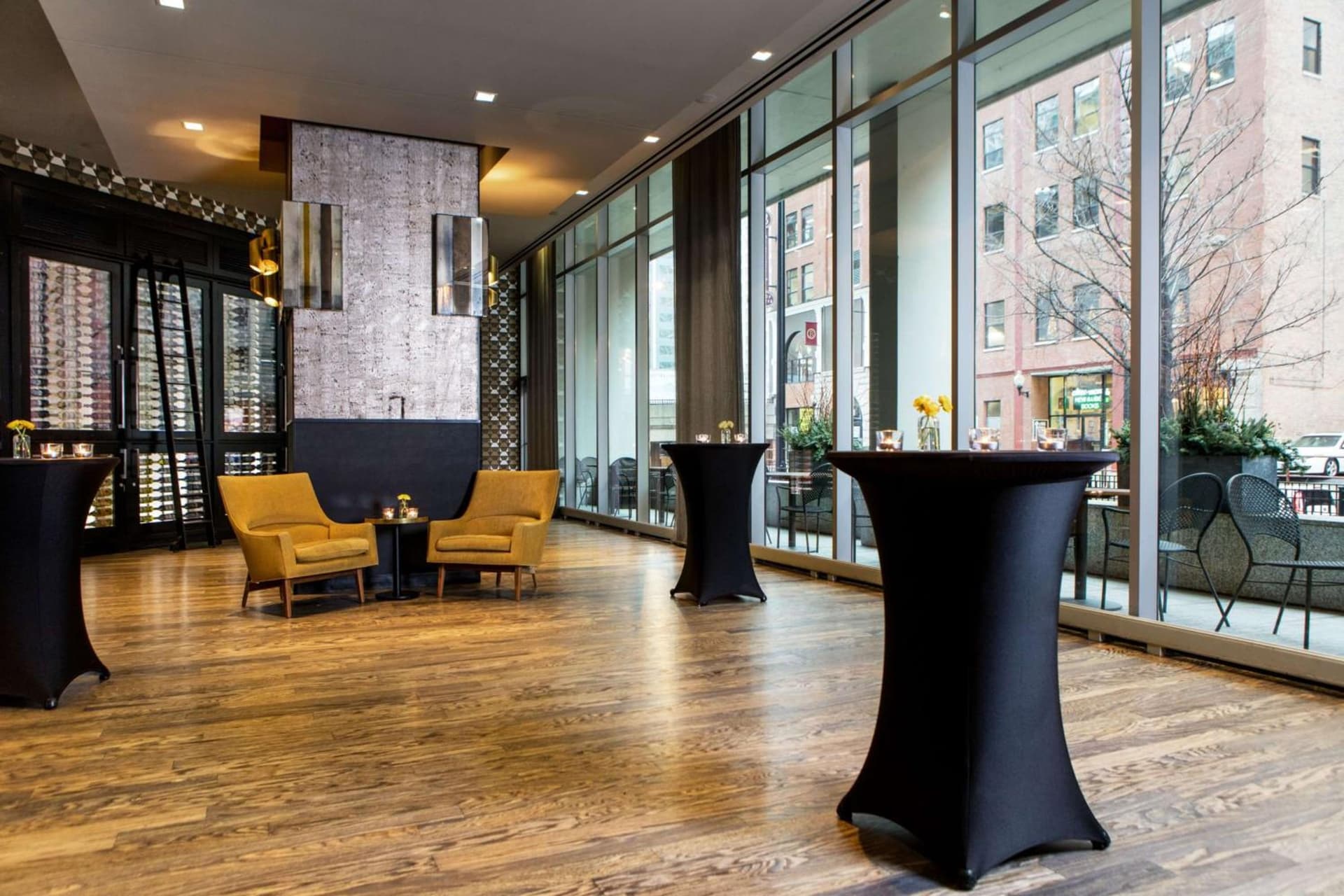 The Royal Sonesta Chicago River North gallery photo in Chicago, IL — image 38