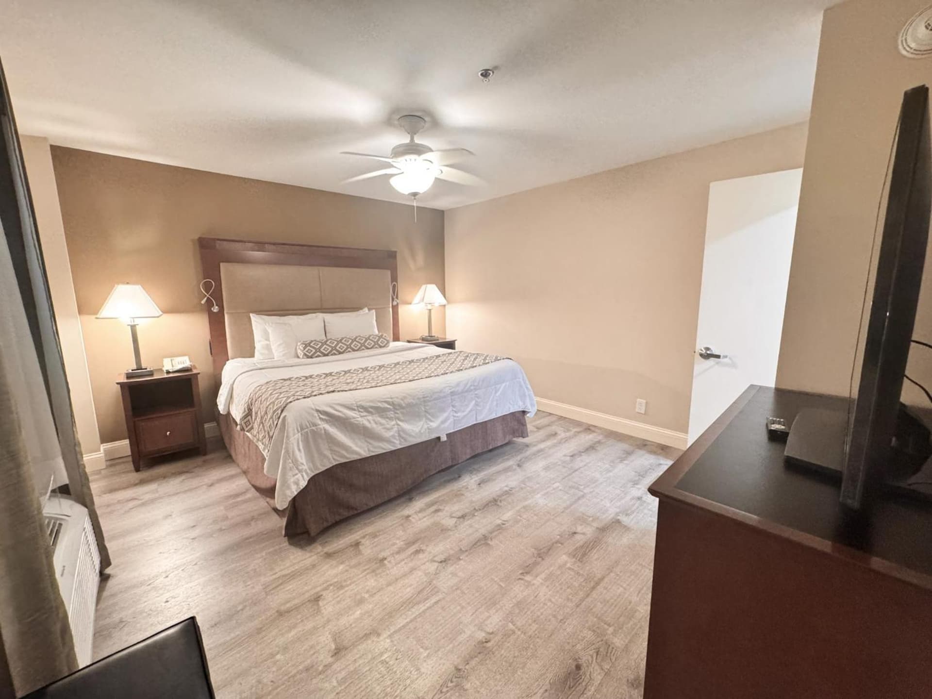 Clayton Plaza Hotel & Extended Stay gallery photo in Clayton, MO — image 24