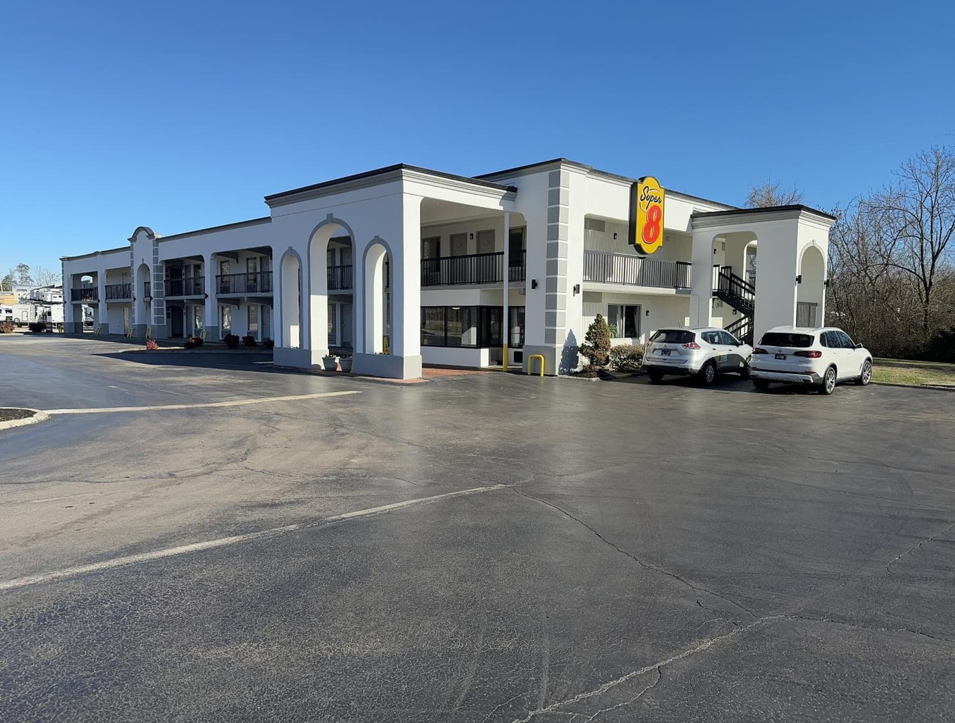 Super 8 by Wyndham Knoxville West/Farragut featured exterior or lobby in Knoxville, TN — similar hotel