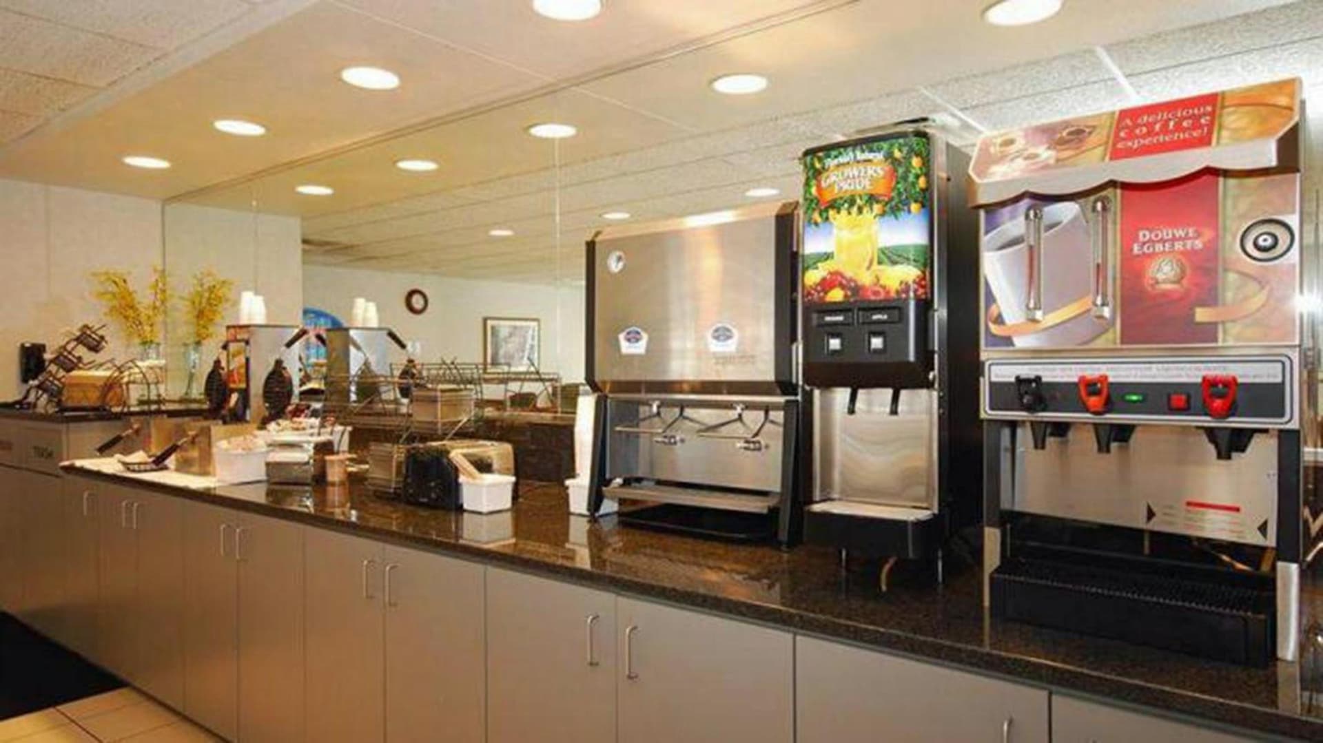 Baymont by Wyndham Des Moines Airport gallery photo in Des Moines, IA — image 49