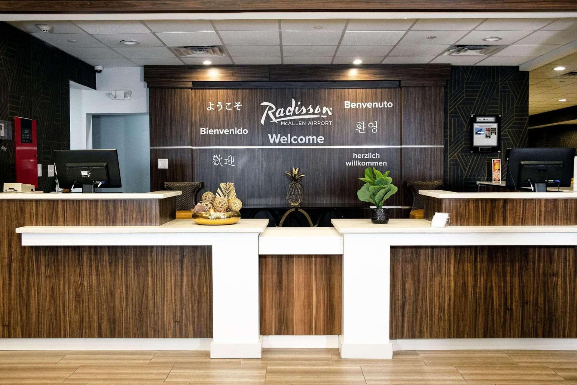 Verta Hotel McAllen interior in McAllen, TX — gallery photo 2