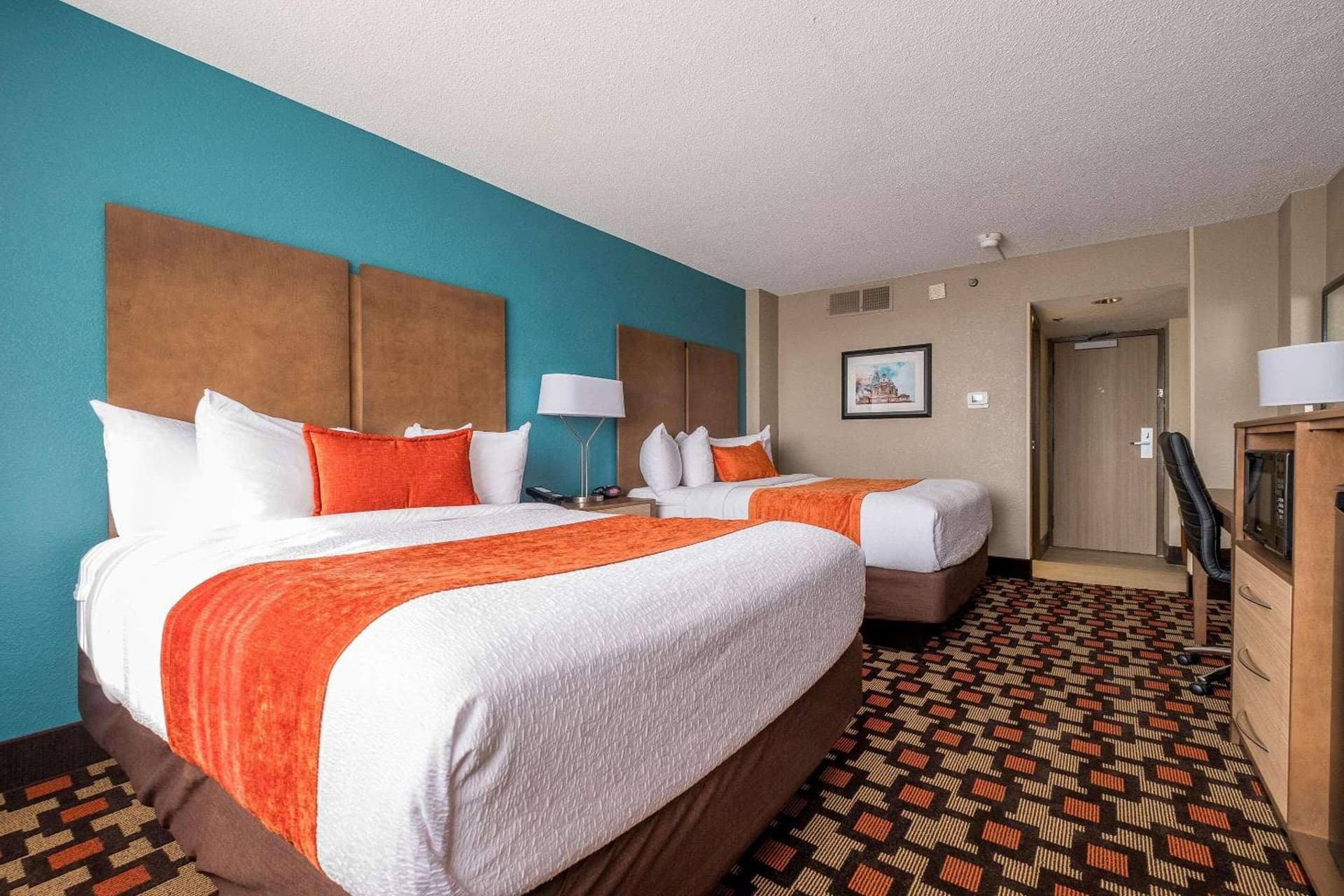 Radisson Hotel St Paul Downtown property views in Saint Paul, MN — gallery photo 3