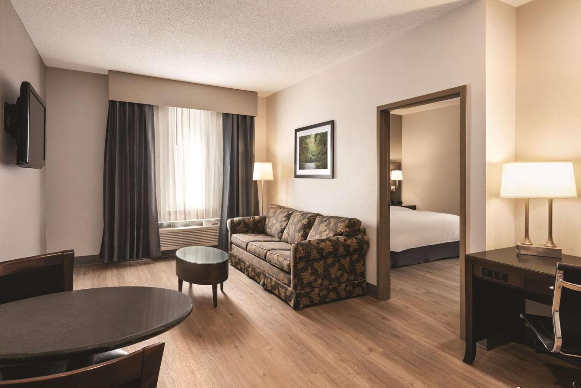 Radisson Hotel & Conference Center Rockford gallery photo in Rockford, IL — image 40