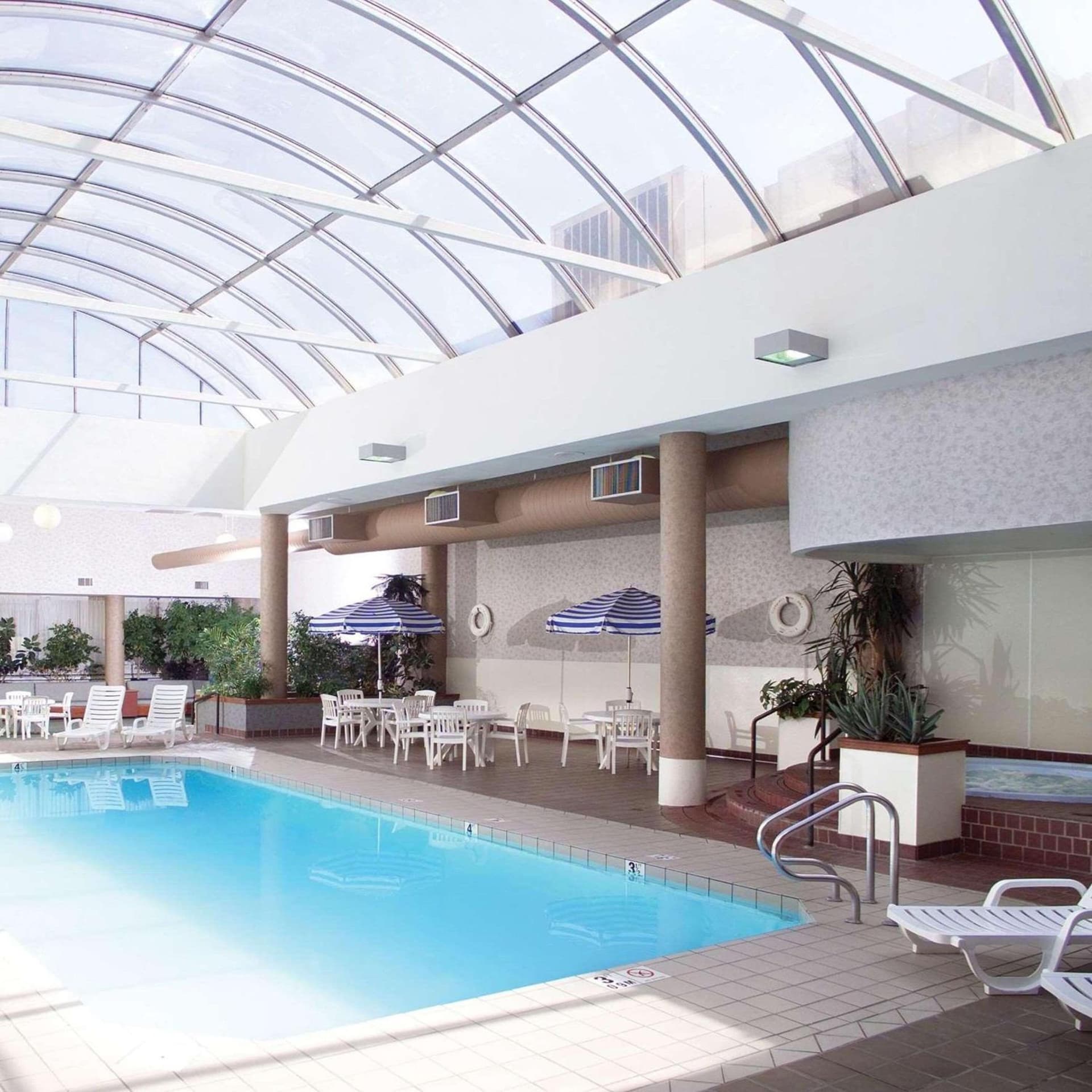 Radisson Hotel Bismarck gallery photo in Bismarck, ND — image 42