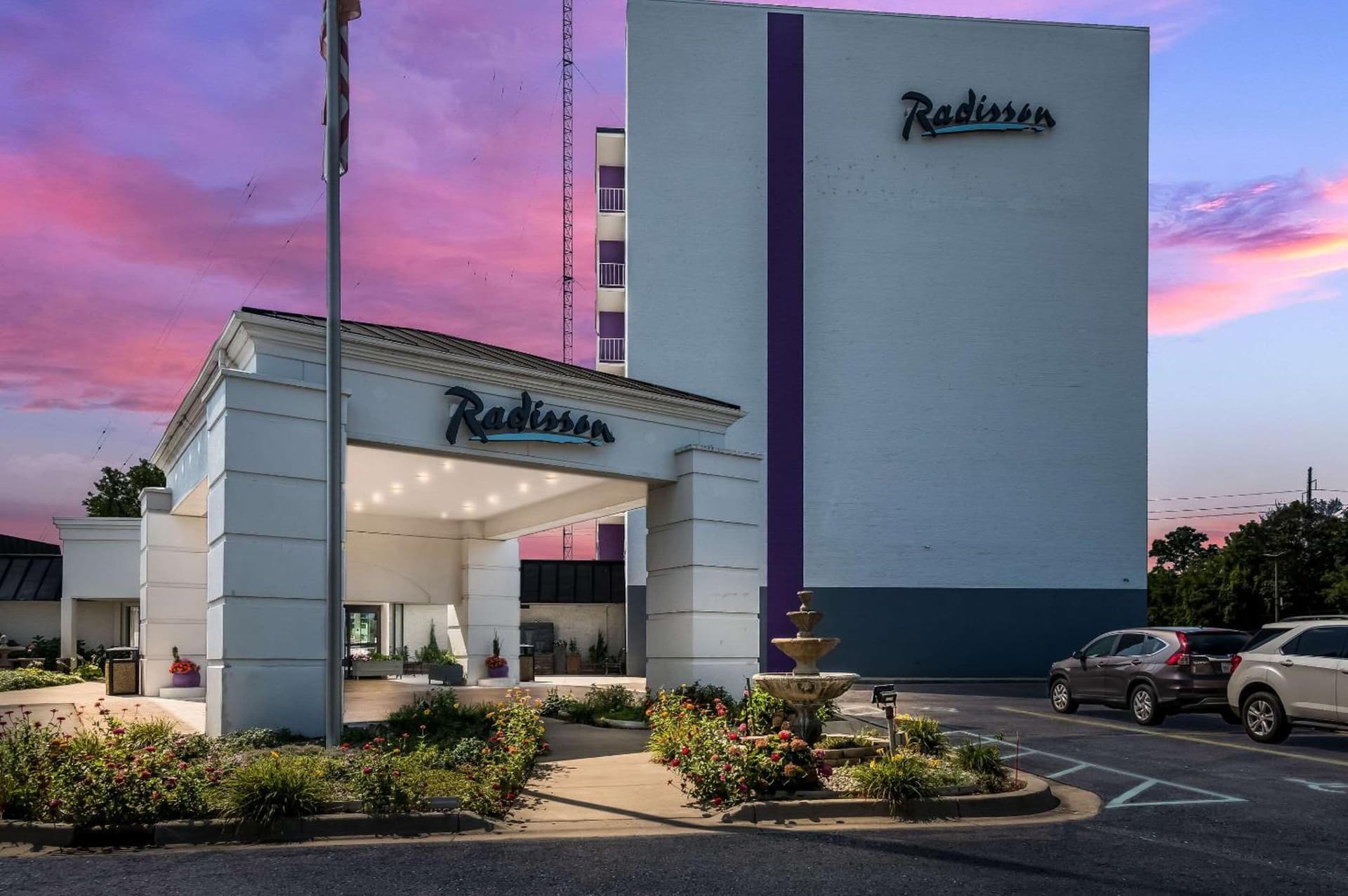 Radisson Hotel Grand Rapids Riverfront gallery photo in Grand Rapids, MI — image 5