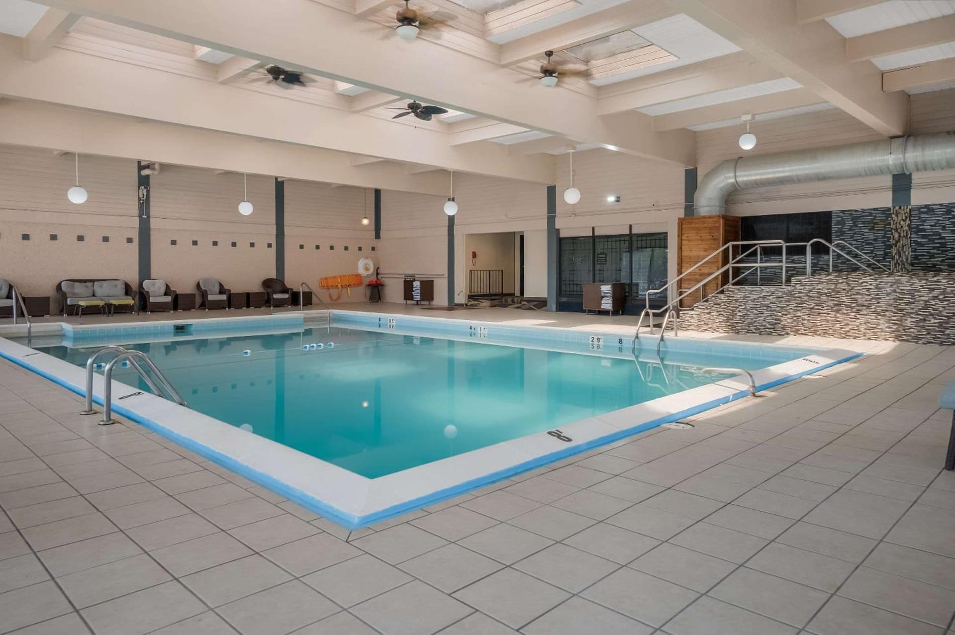 Radisson Hotel Grand Rapids Riverfront gallery photo in Grand Rapids, MI — image 60