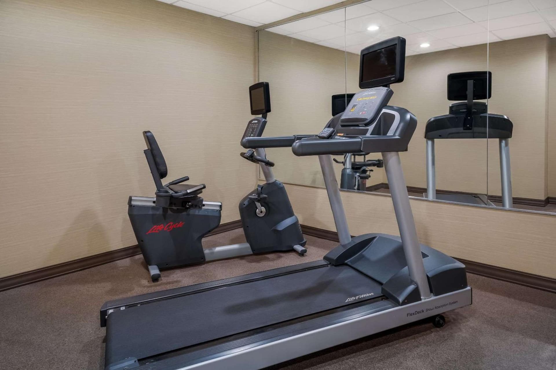 Radisson Hotel Grand Rapids Riverfront gallery photo in Grand Rapids, MI — image 62