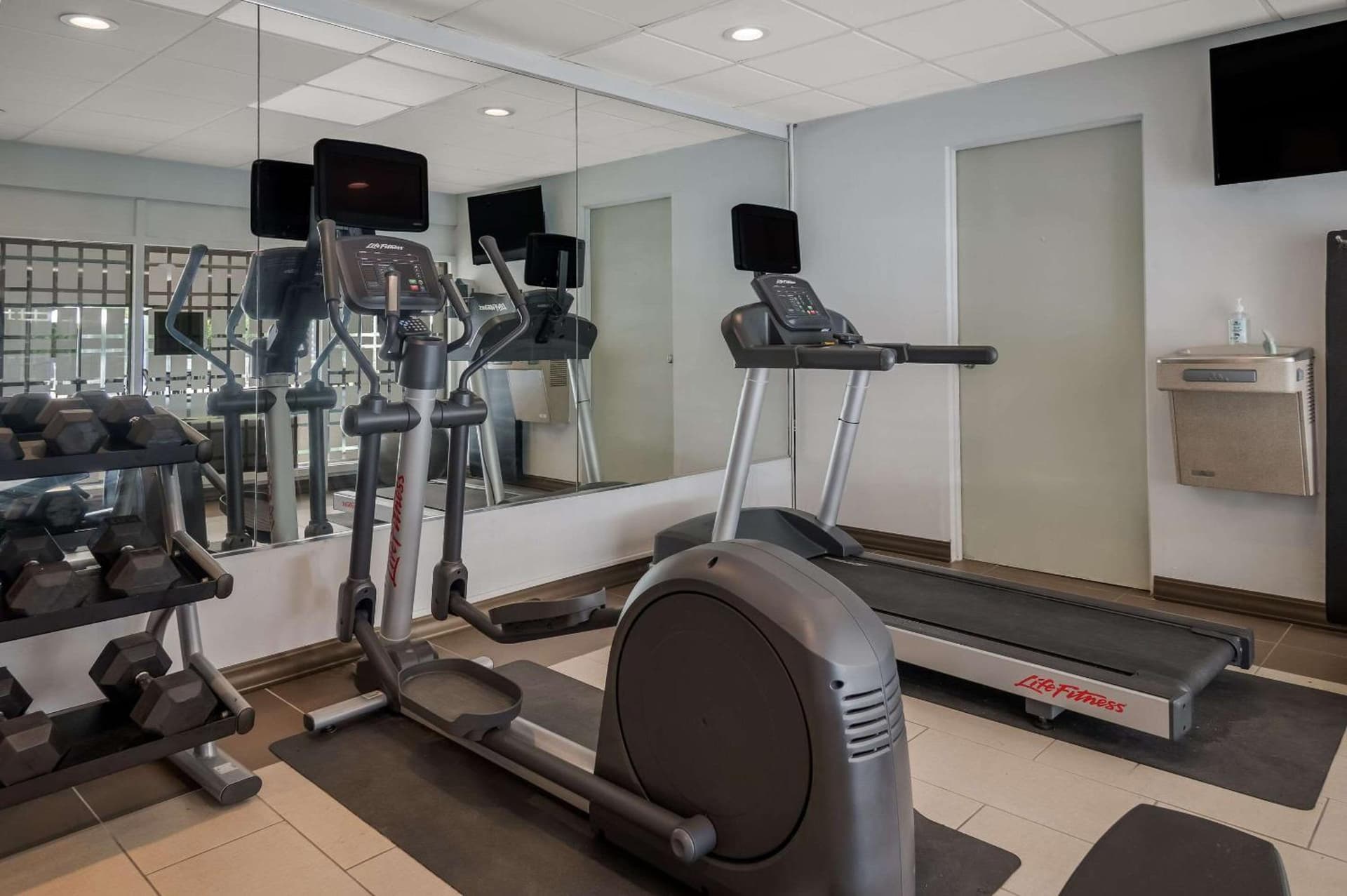 Radisson Hotel Grand Rapids Riverfront gallery photo in Grand Rapids, MI — image 24