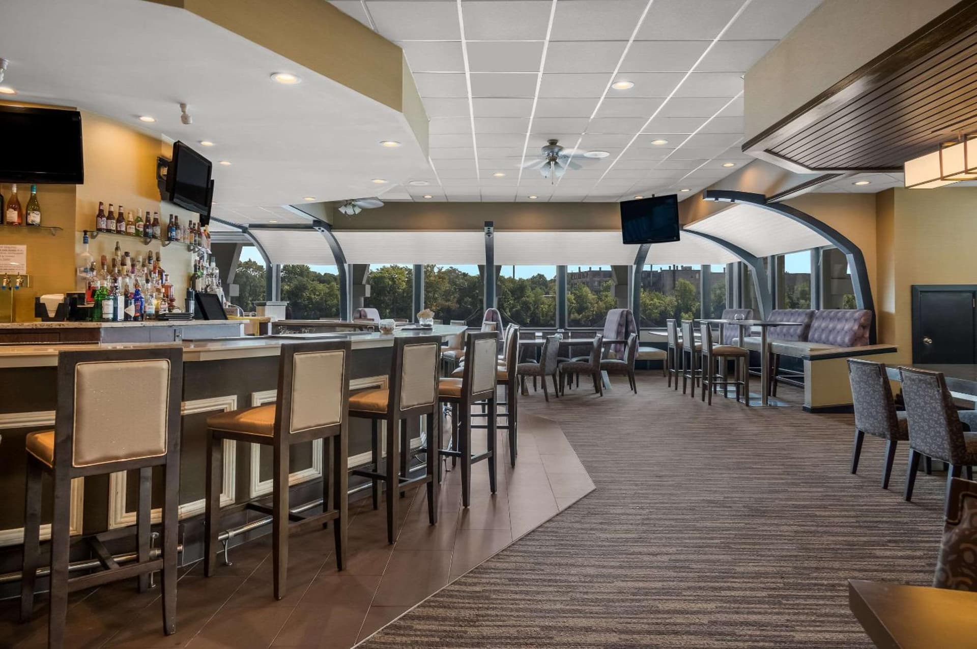 Radisson Hotel Grand Rapids Riverfront gallery photo in Grand Rapids, MI — image 123