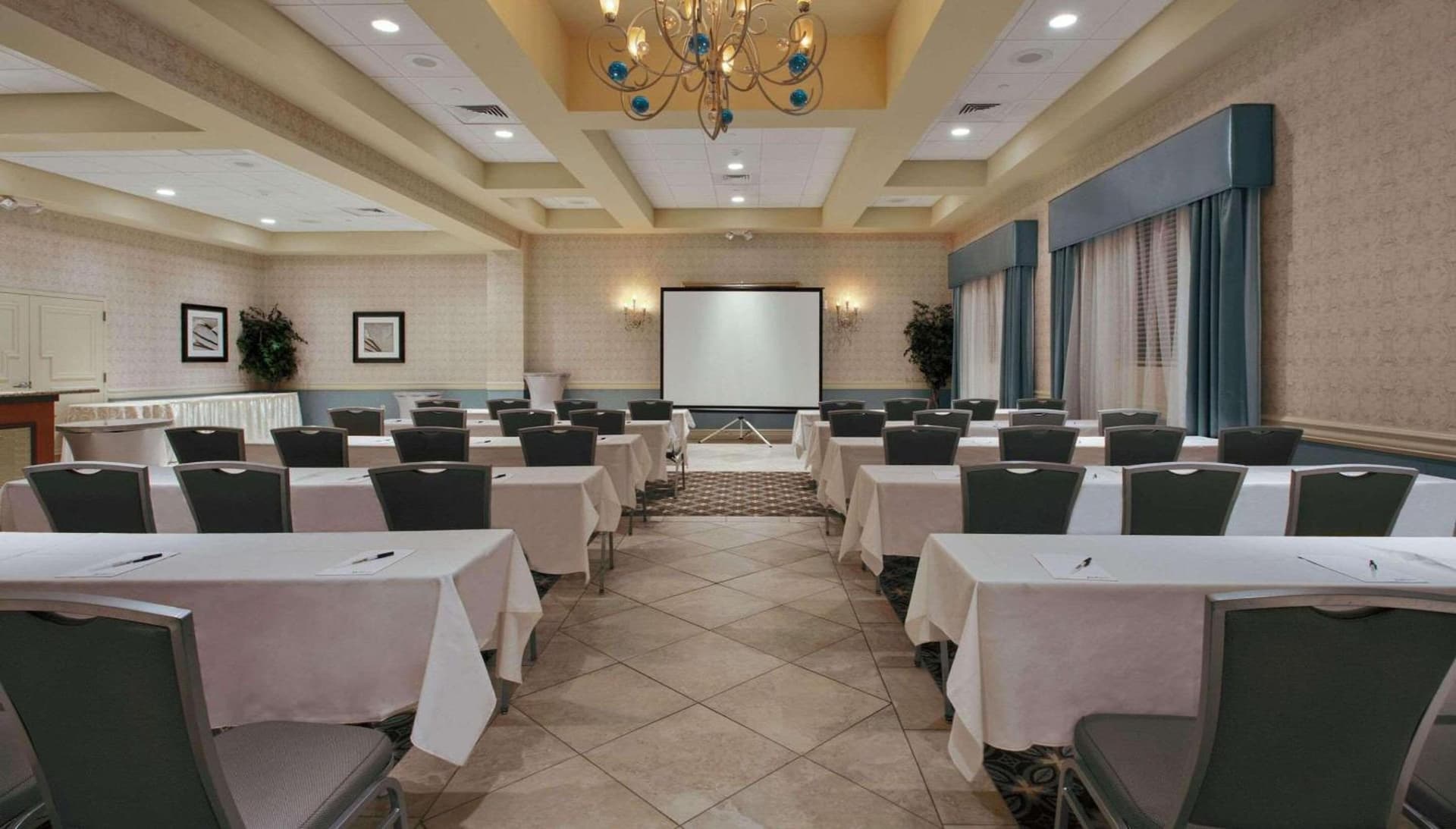 Radisson Hotel Freehold gallery photo in Freehold, NJ — image 18