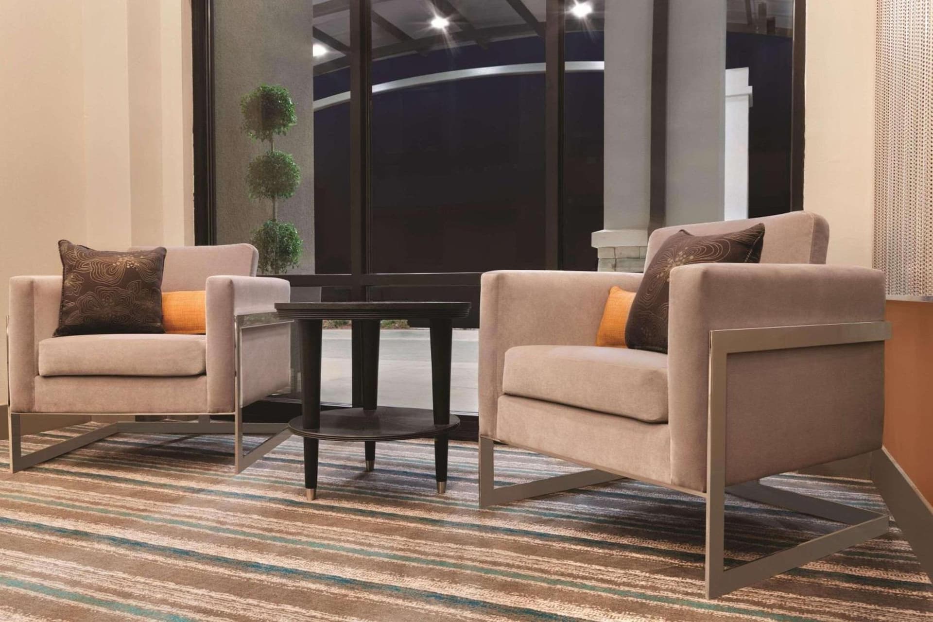 Radisson Hotel Charlotte Airport gallery photo in Charlotte, NC — image 7