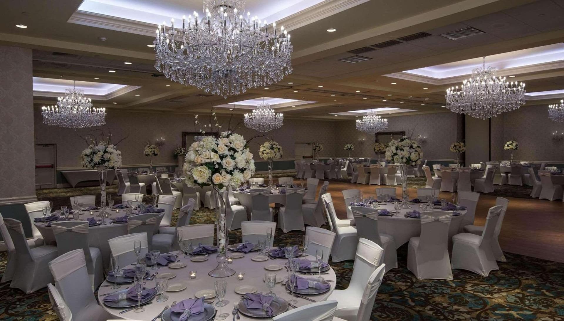 Radisson Hotel Freehold gallery photo in Freehold, NJ — image 25