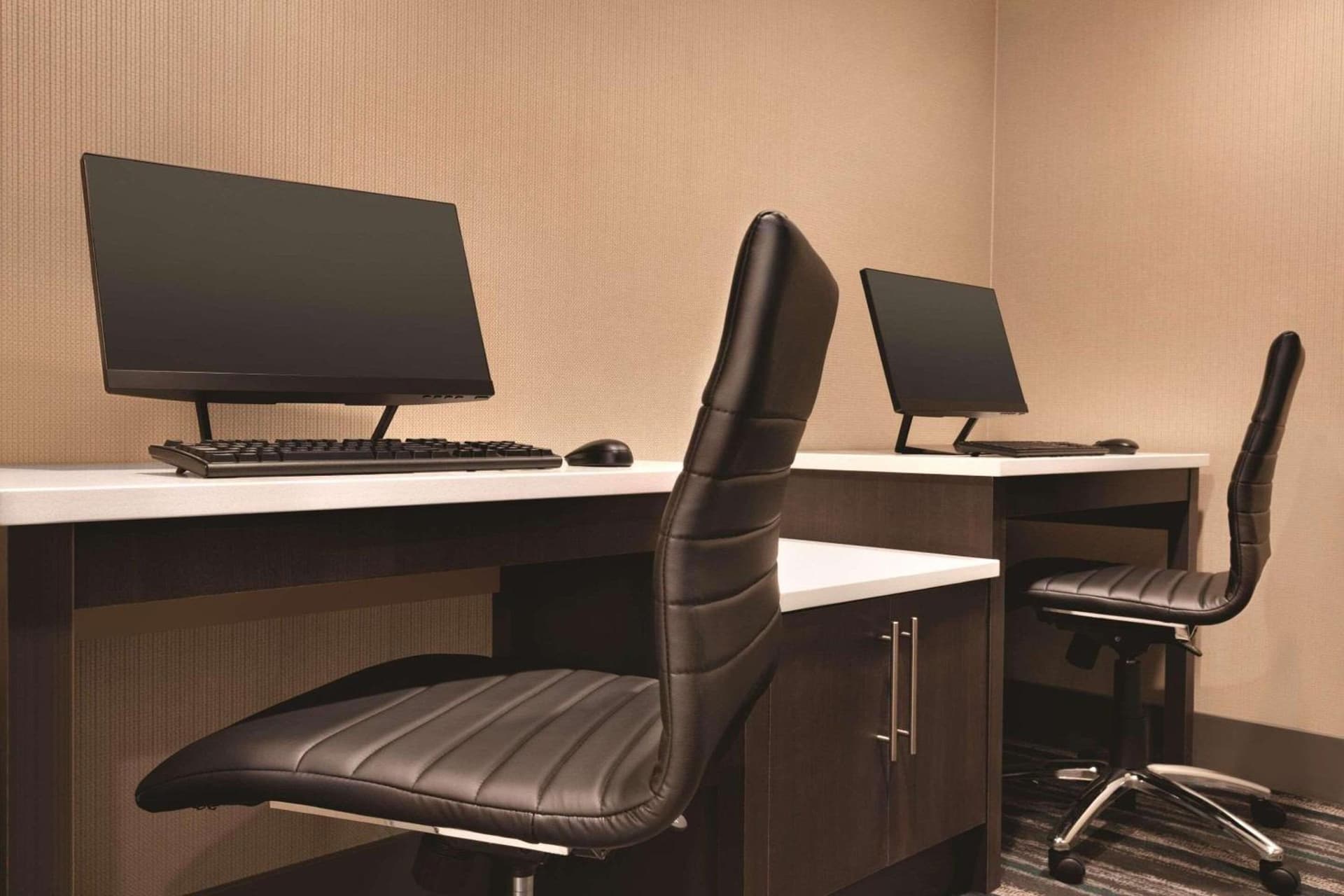 Radisson Hotel Charlotte Airport gallery photo in Charlotte, NC — image 14