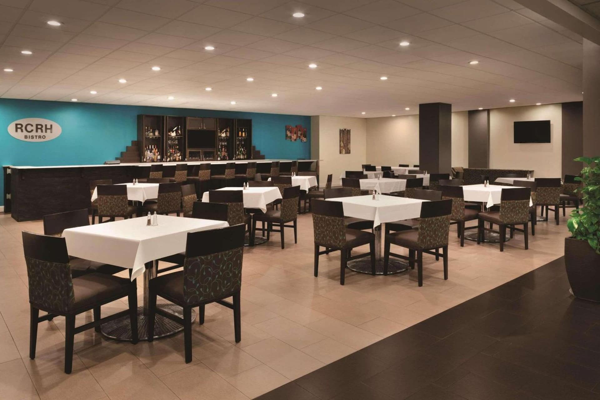 Radisson Hotel Charlotte Airport gallery photo in Charlotte, NC — image 28