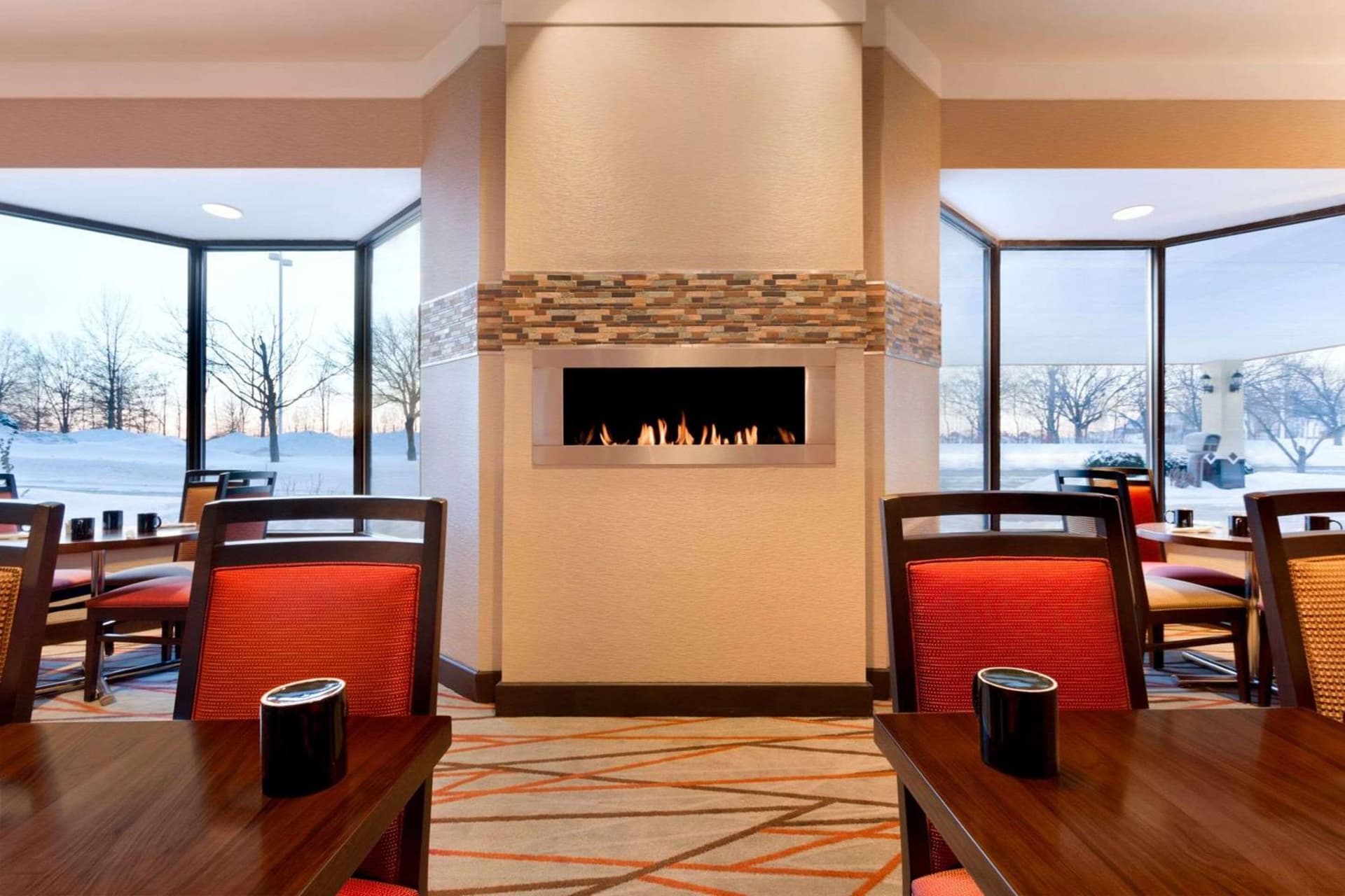 Radisson Akron-Fairlawn Copley gallery photo in Fairlawn, OH — image 55