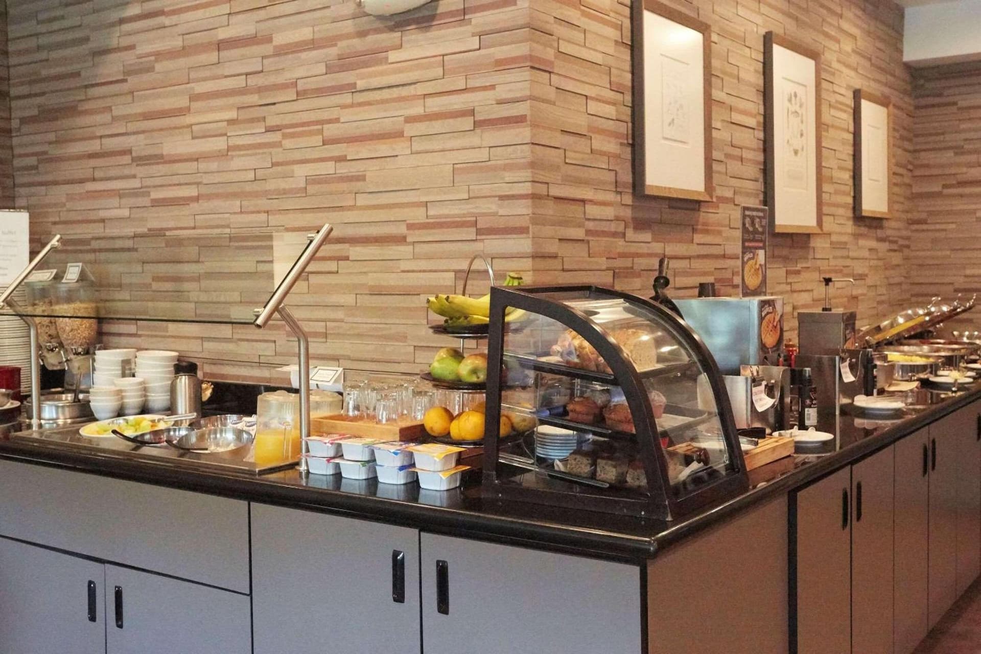 Radisson Hotel Portland Airport gallery photo in Portland, OR — image 9