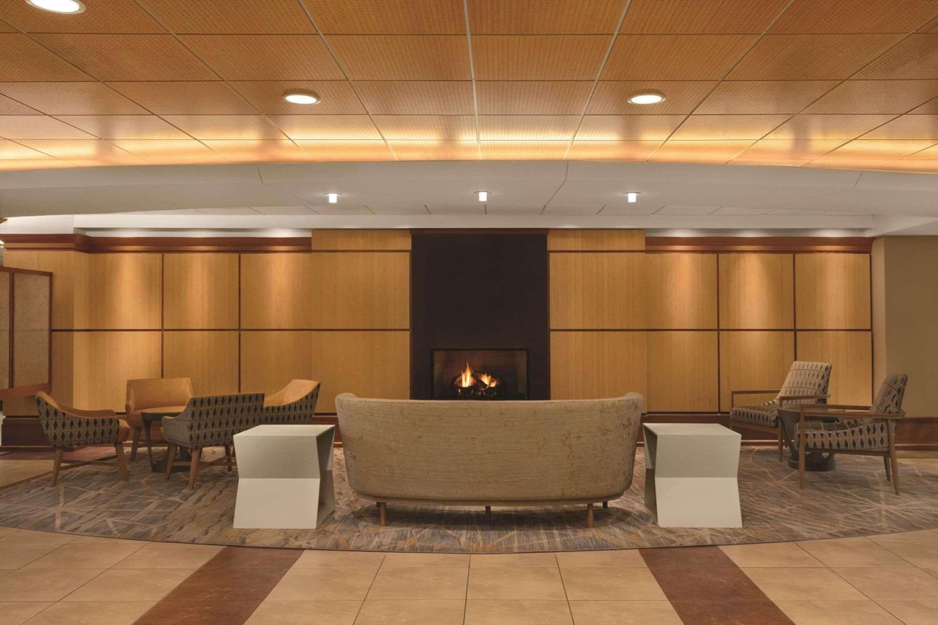 DoubleTree by Hilton Providence Airport Warwick property views in Warwick, RI — gallery photo 3
