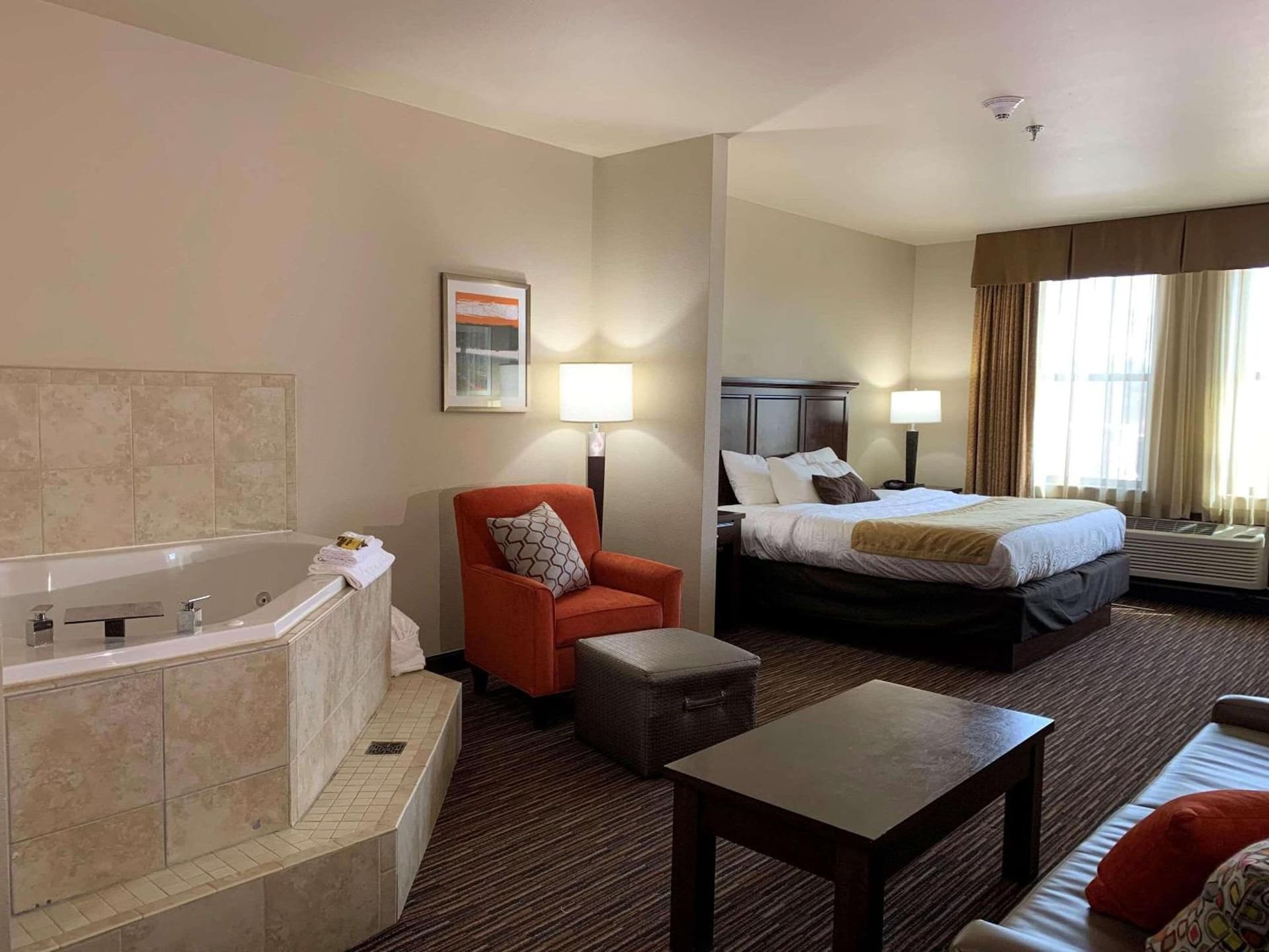 Radisson Hotel River Falls gallery photo in River Falls, WI — image 11